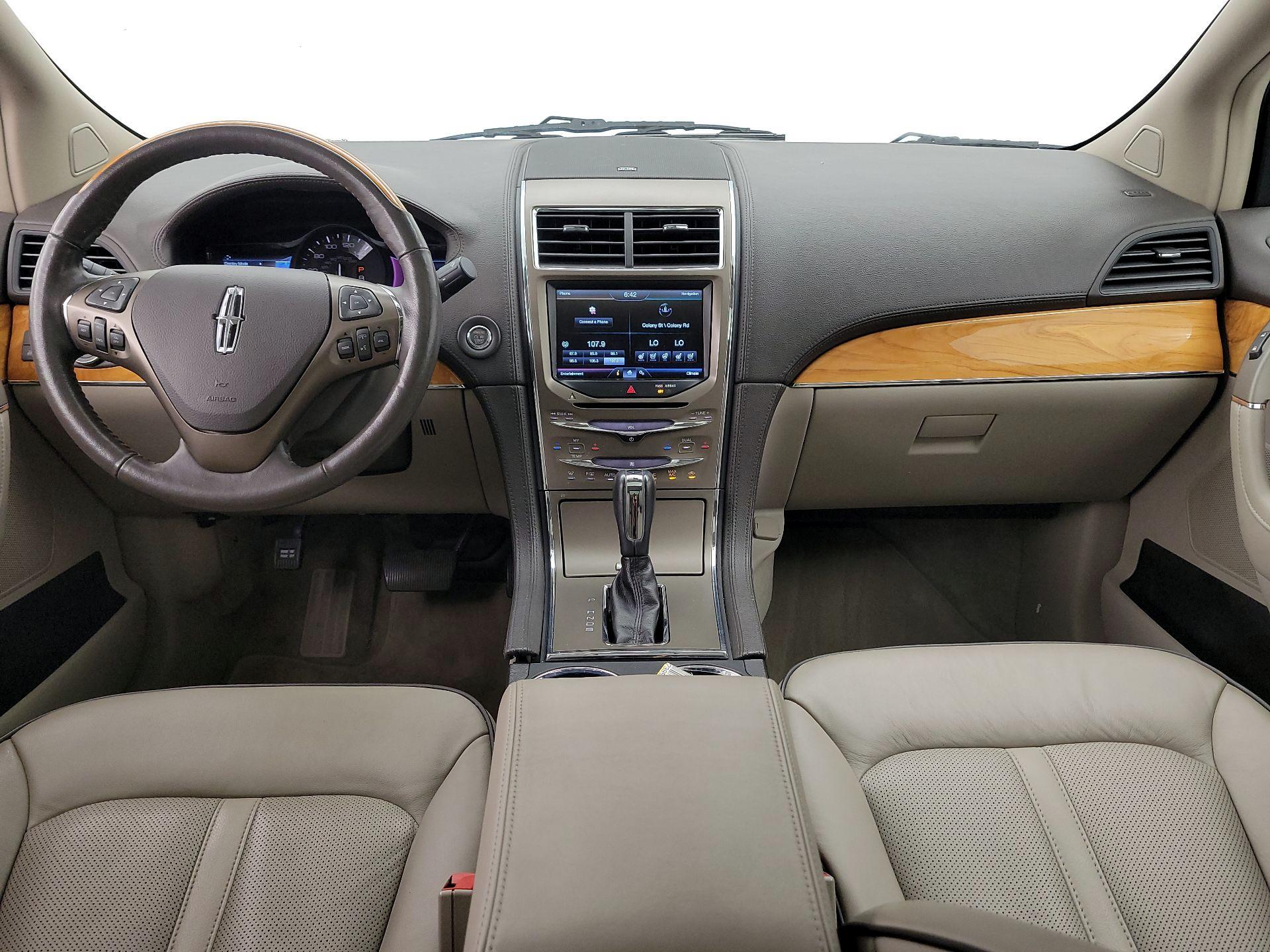 Thumbnail: 2015 Lincoln MKX - 9