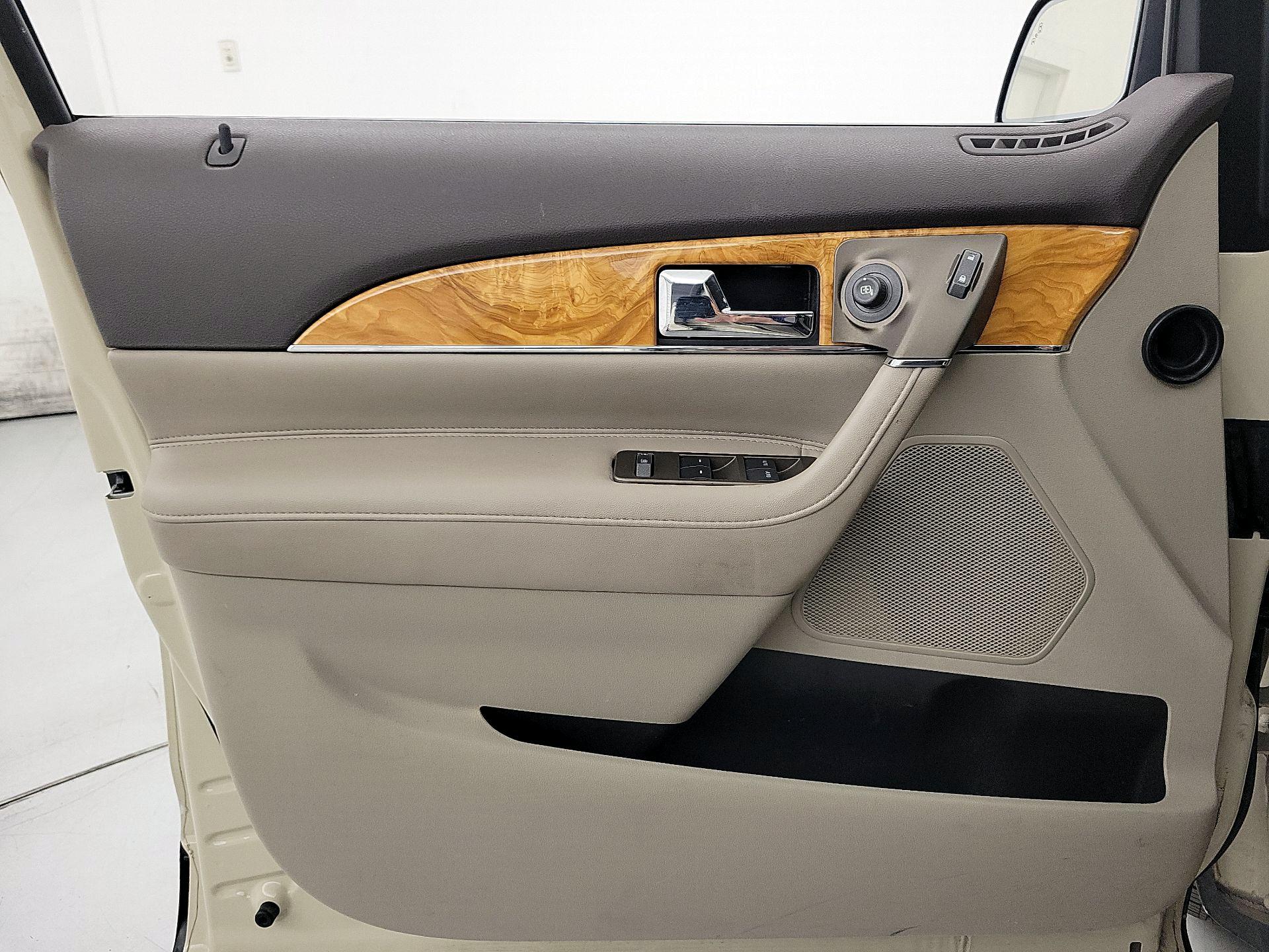 Thumbnail: 2015 Lincoln MKX - 12