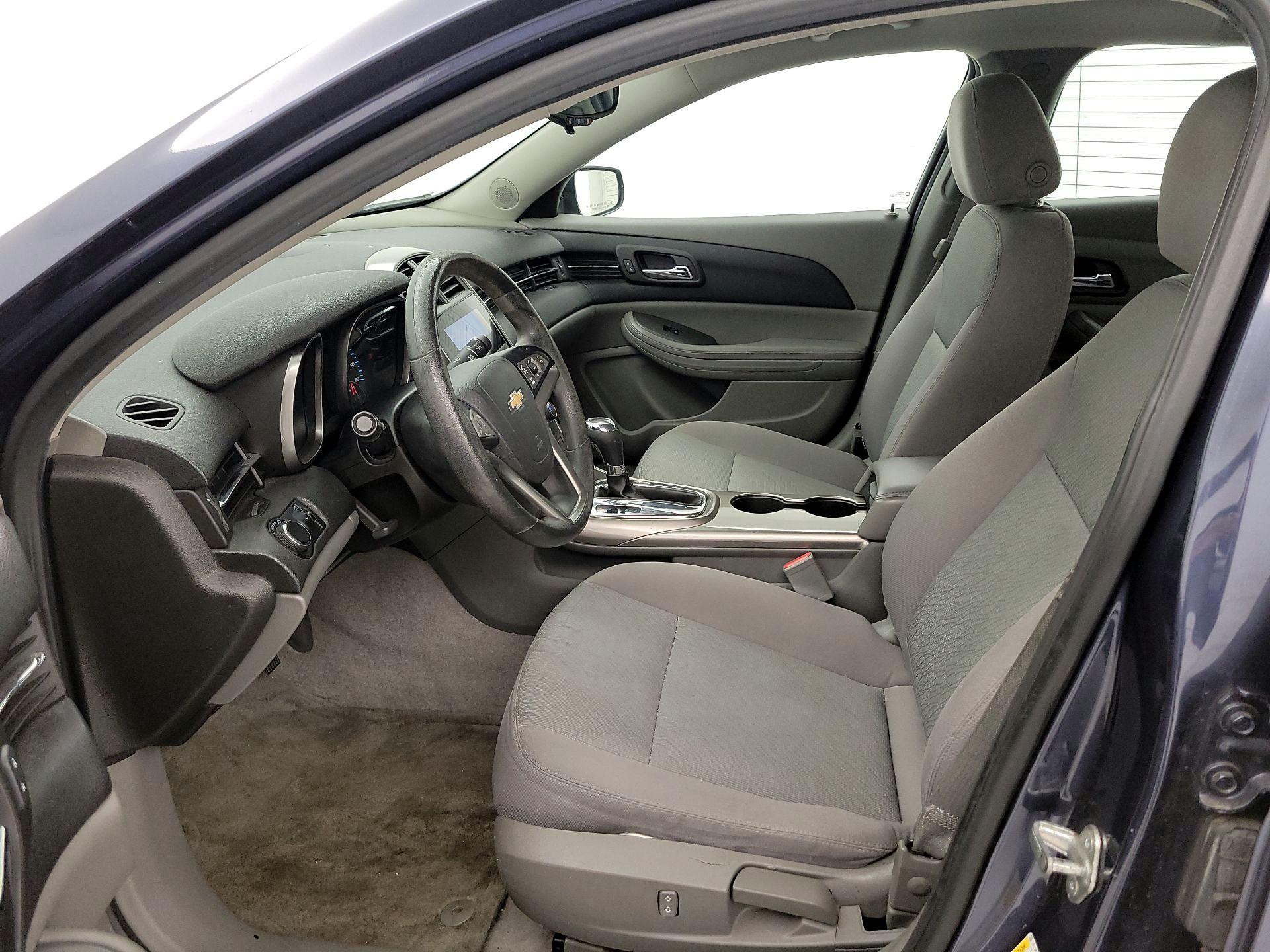 Thumbnail: 2013 Chevrolet Malibu - 11