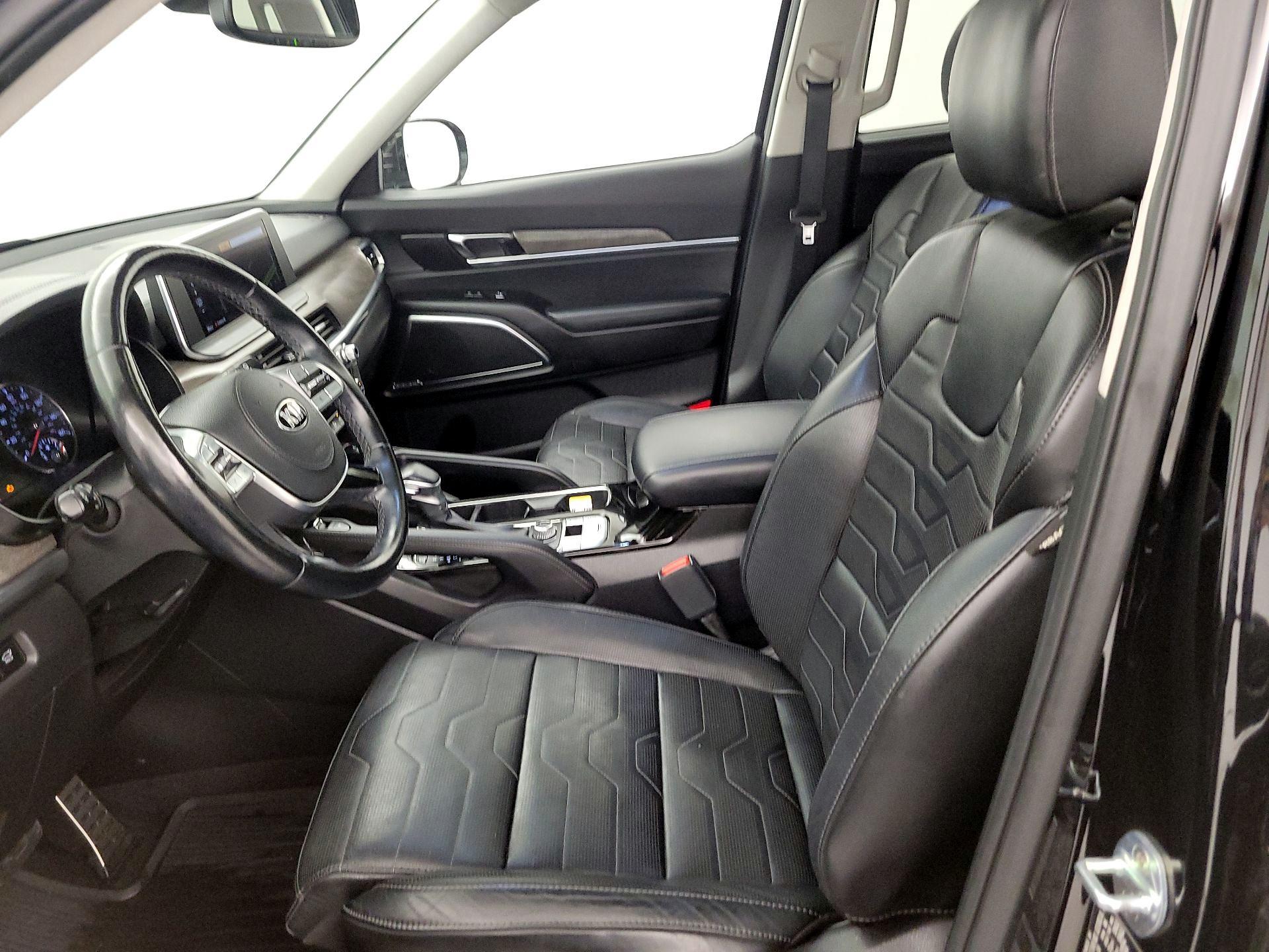 Thumbnail: 2020 Kia Telluride - 11