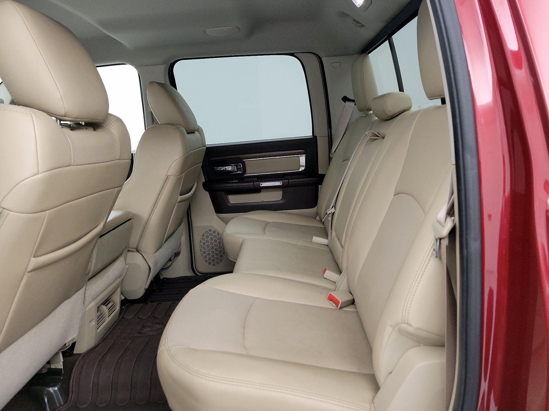Thumbnail: 2014 RAM 3500 - 19