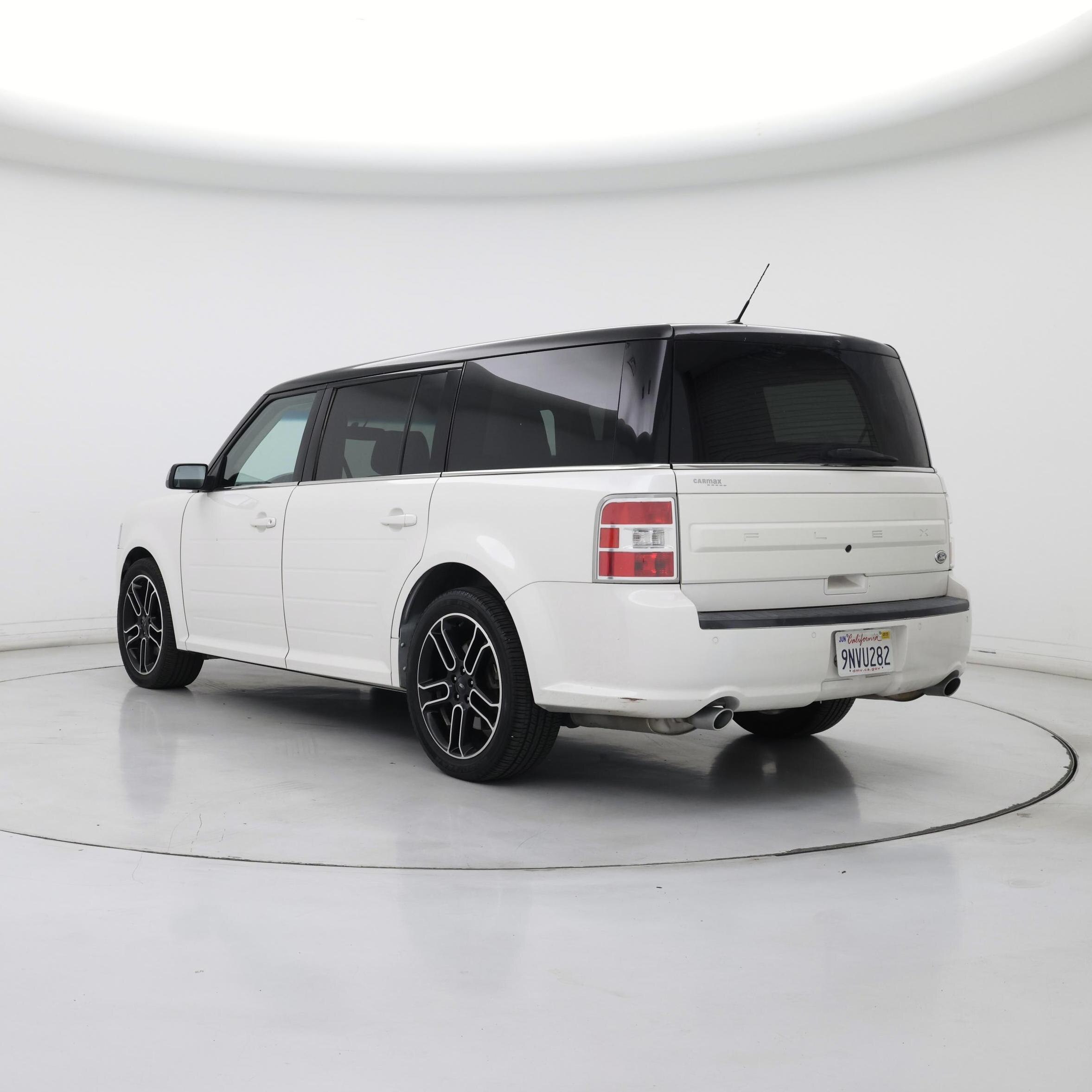 Thumbnail: 2014 Ford Flex - 2