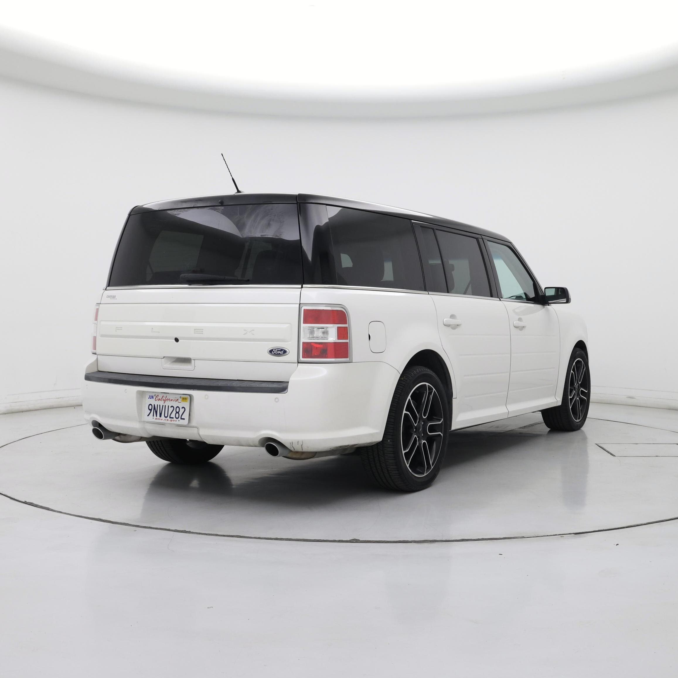 Thumbnail: 2014 Ford Flex - 8
