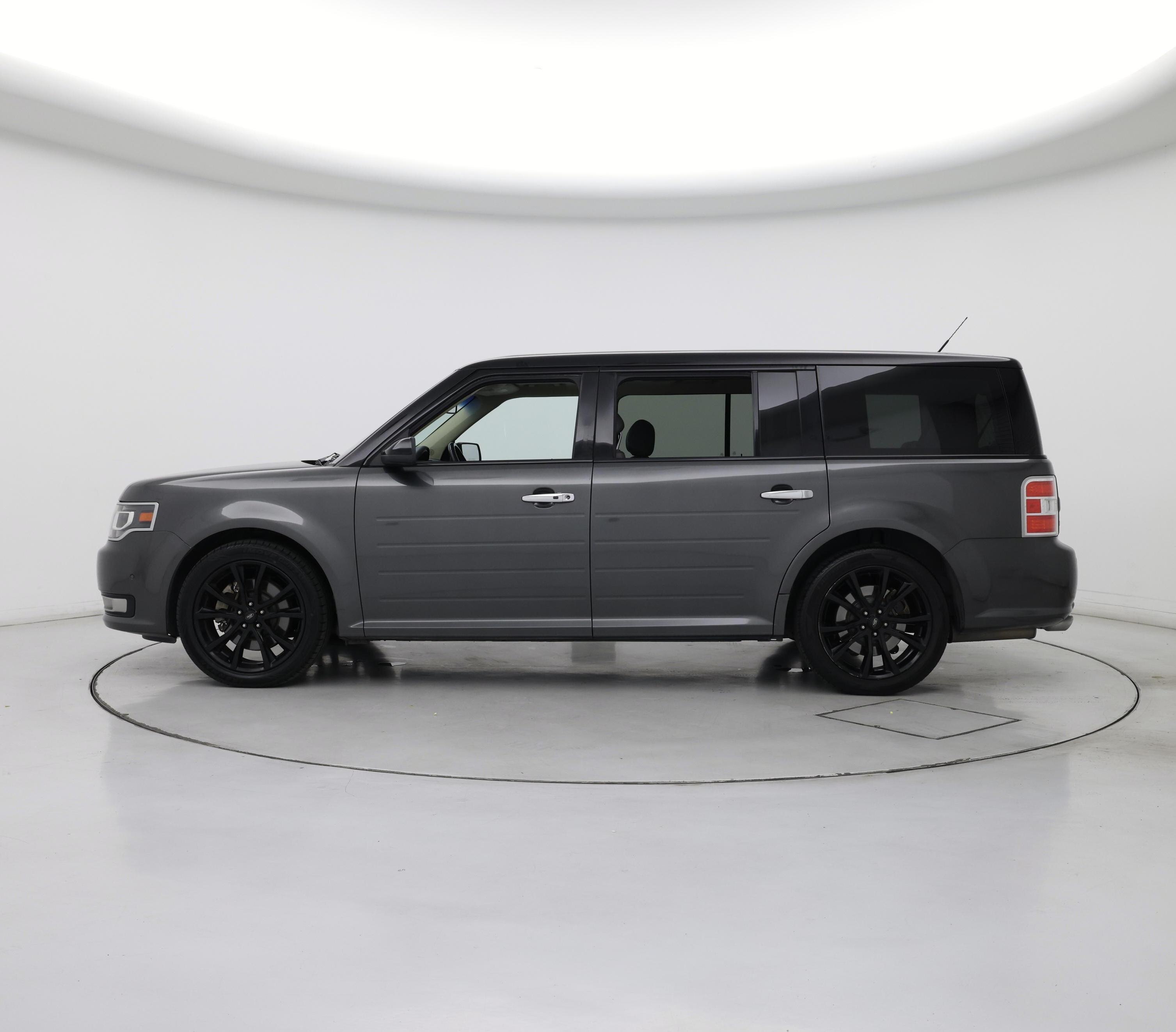 Thumbnail: 2018 Ford Flex - 3