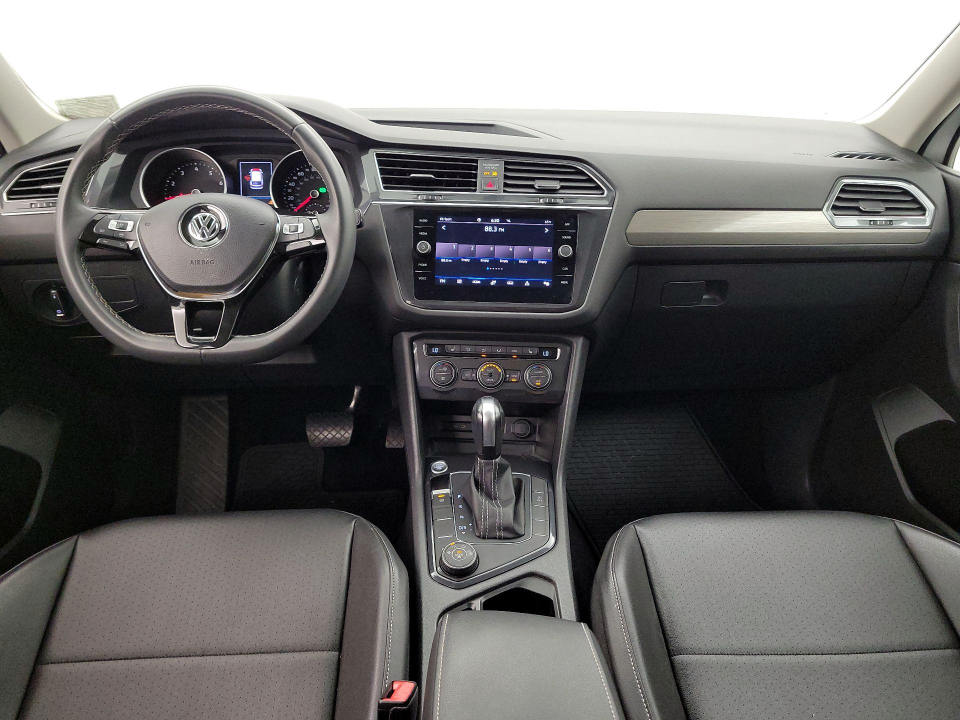 Thumbnail: 2021 Volkswagen Tiguan - 9