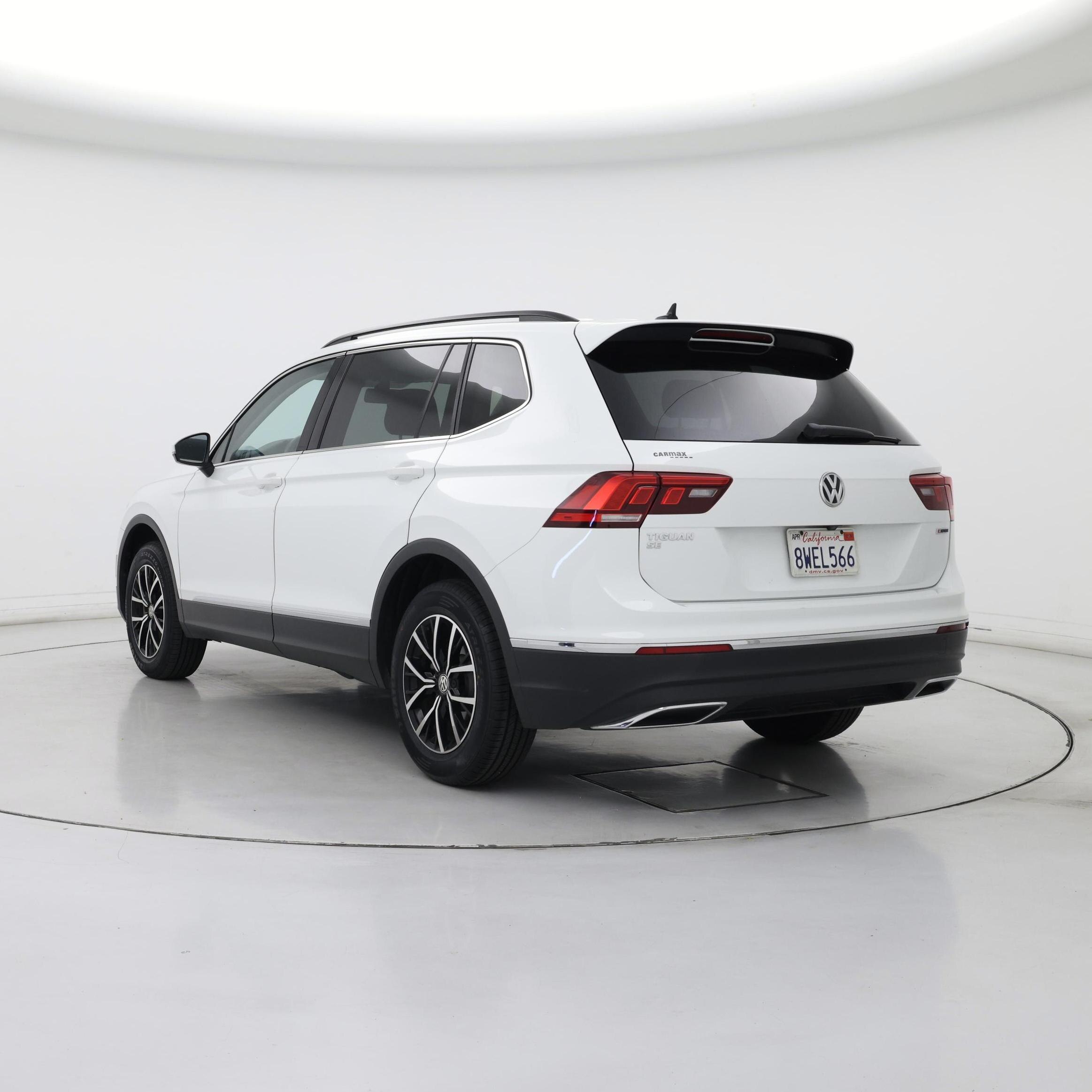 Thumbnail: 2021 Volkswagen Tiguan - 2
