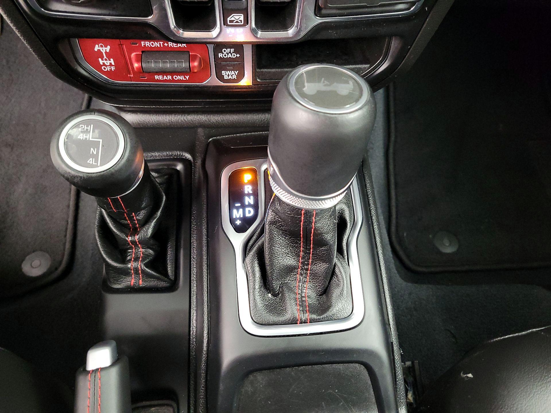 Thumbnail: 2022 Jeep Wrangler - 18