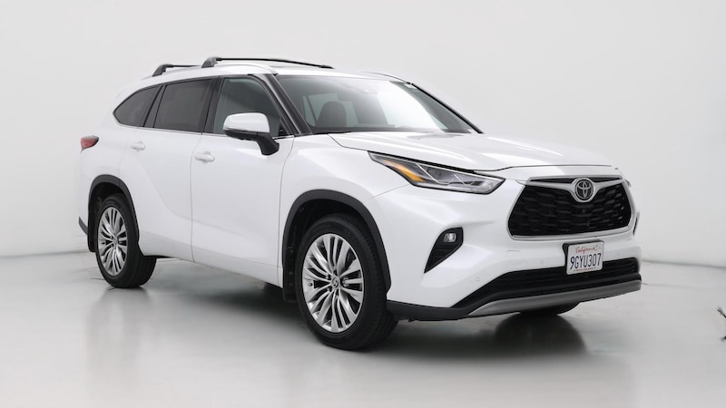 2023 Toyota Highlander Platinum Hero Image