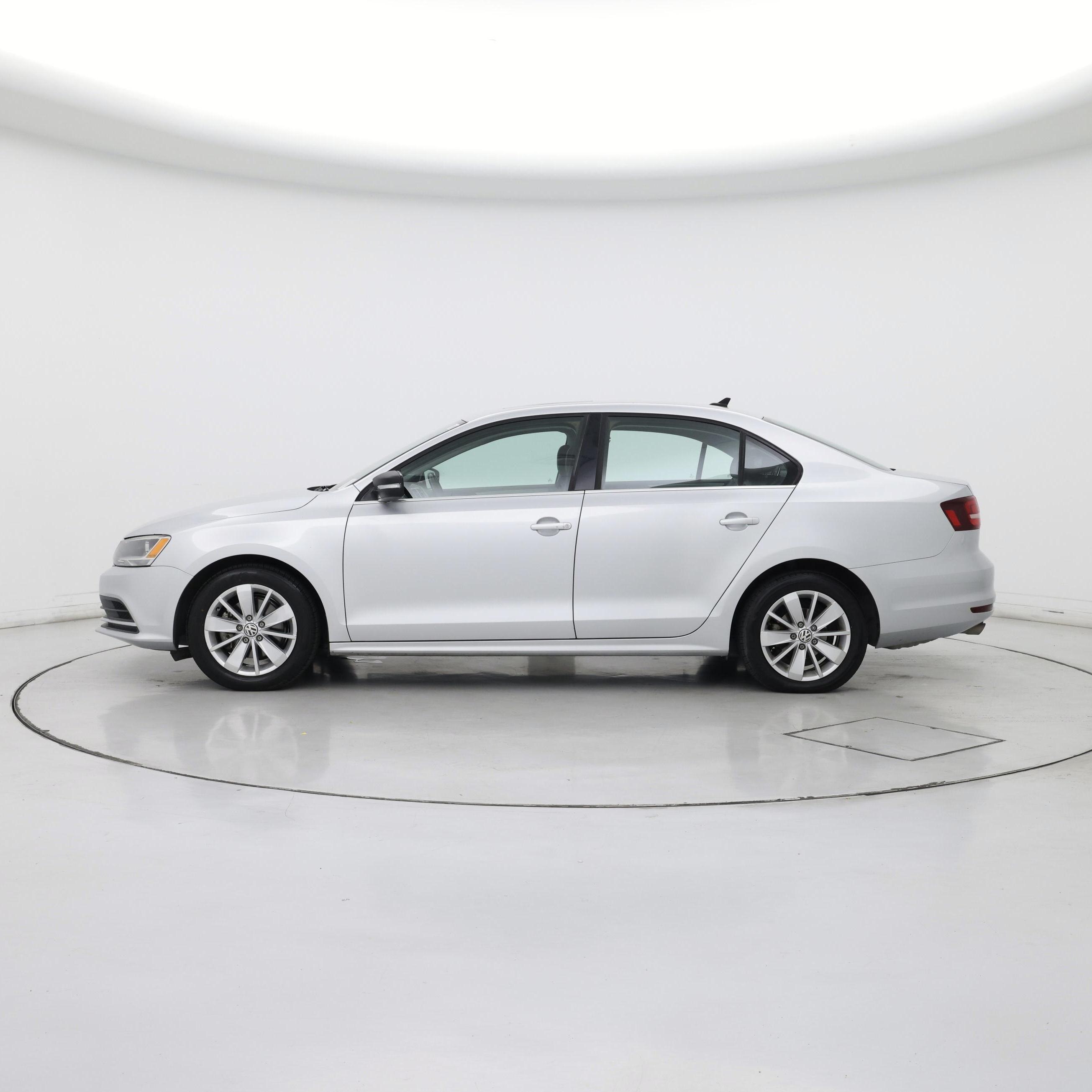 Thumbnail: 2016 Volkswagen Jetta - 3