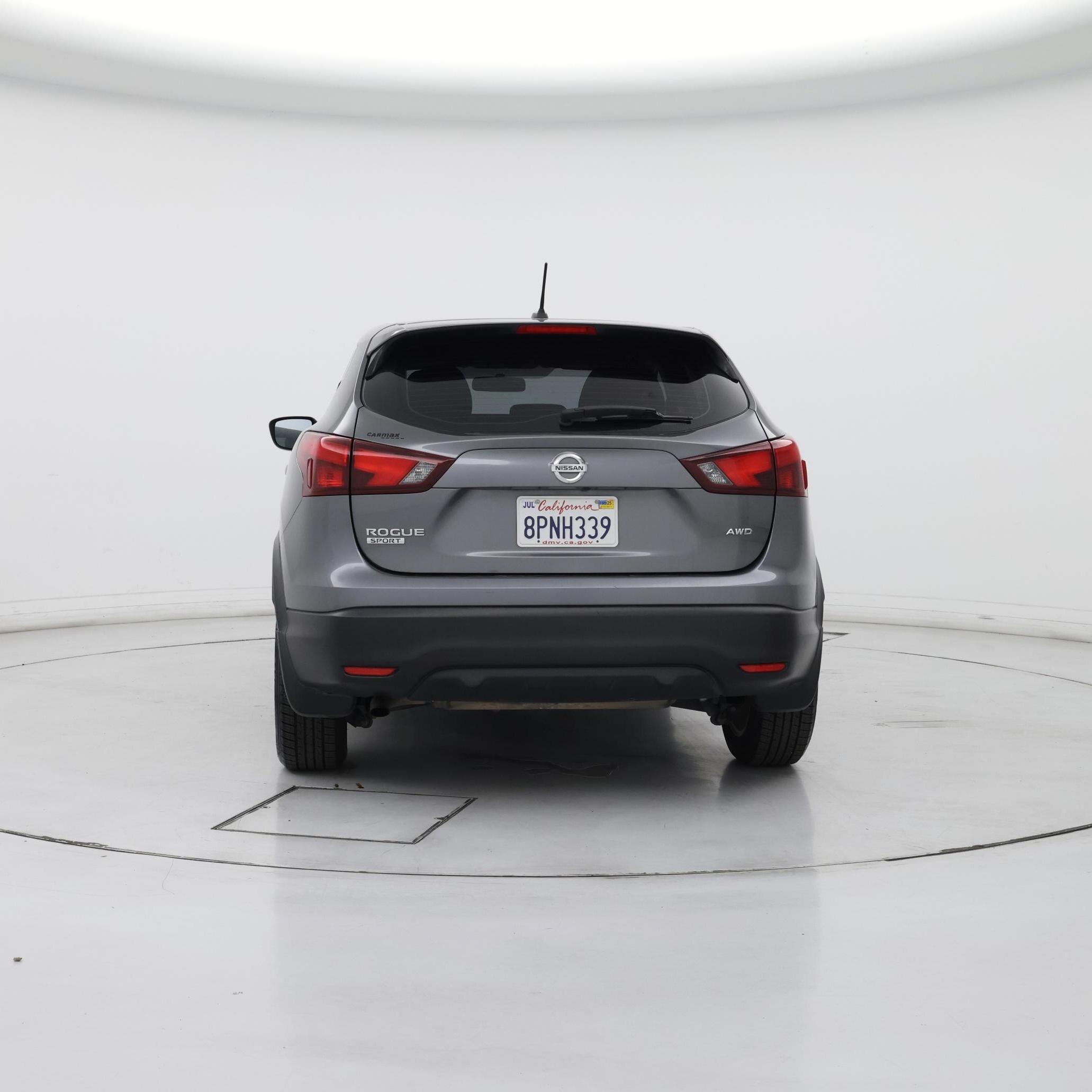 Thumbnail: 2018 Nissan Rogue Sport - 6