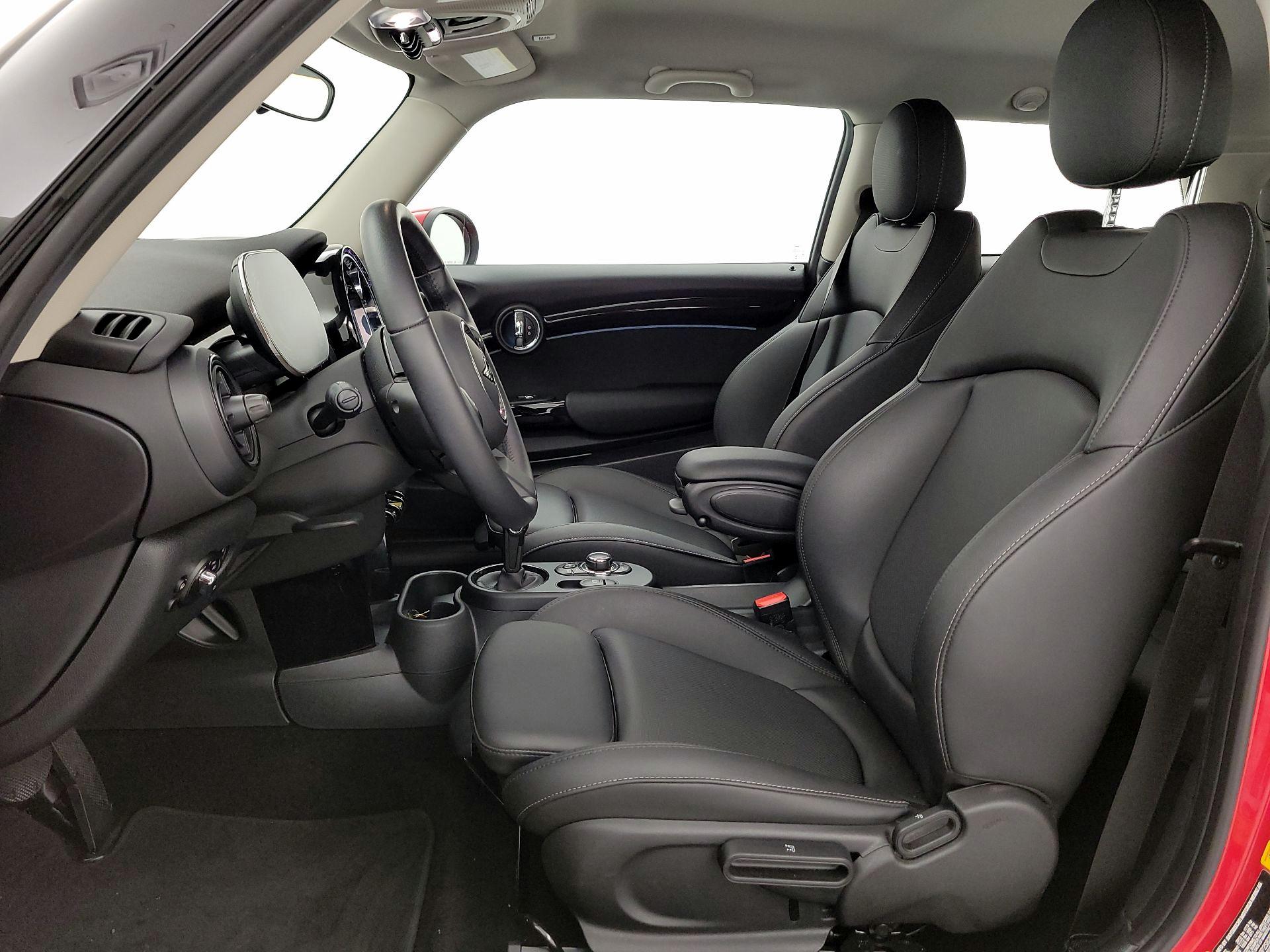 Thumbnail: 2023 MINI Cooper Hardtop - 11
