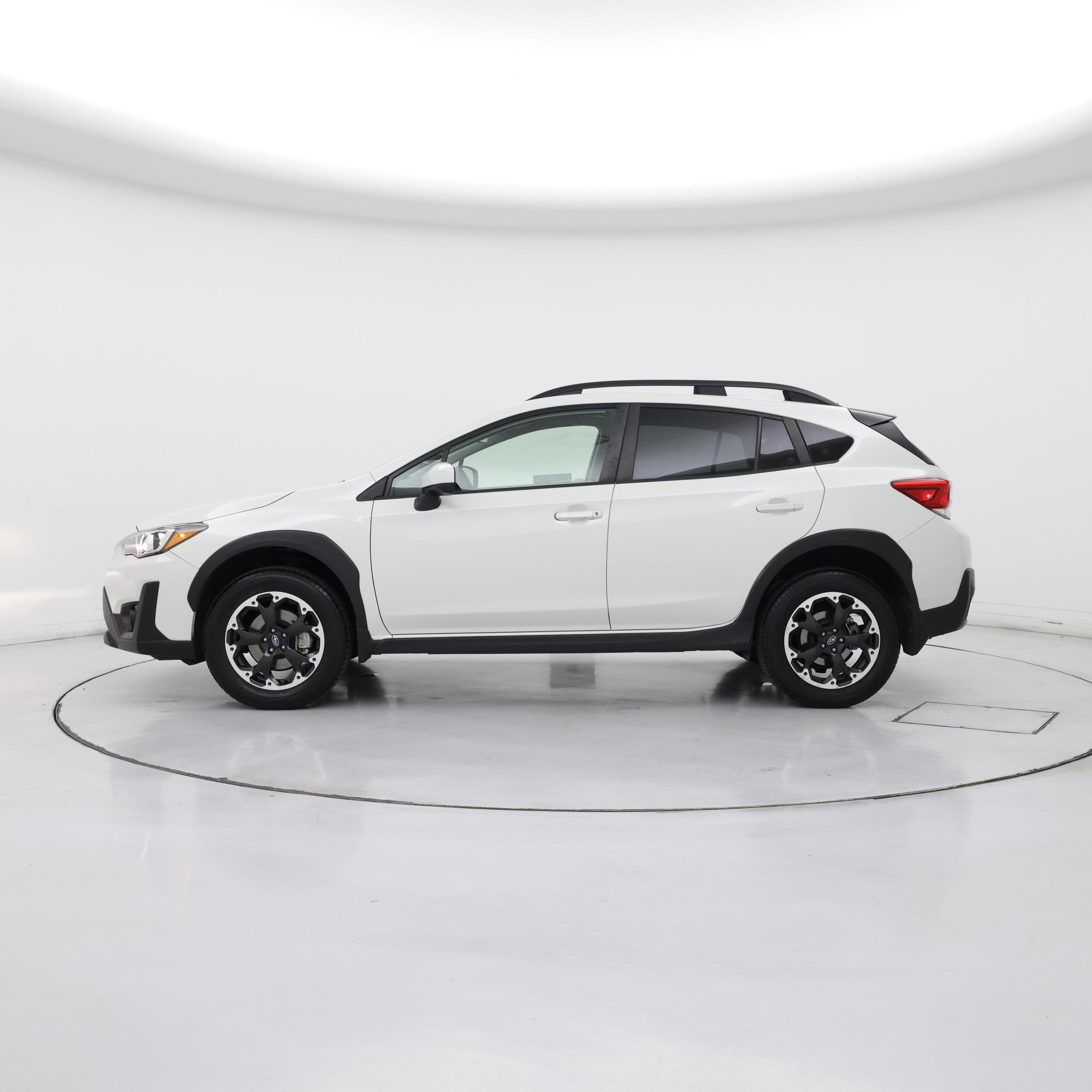 Thumbnail: 2022 Subaru Crosstrek - 3