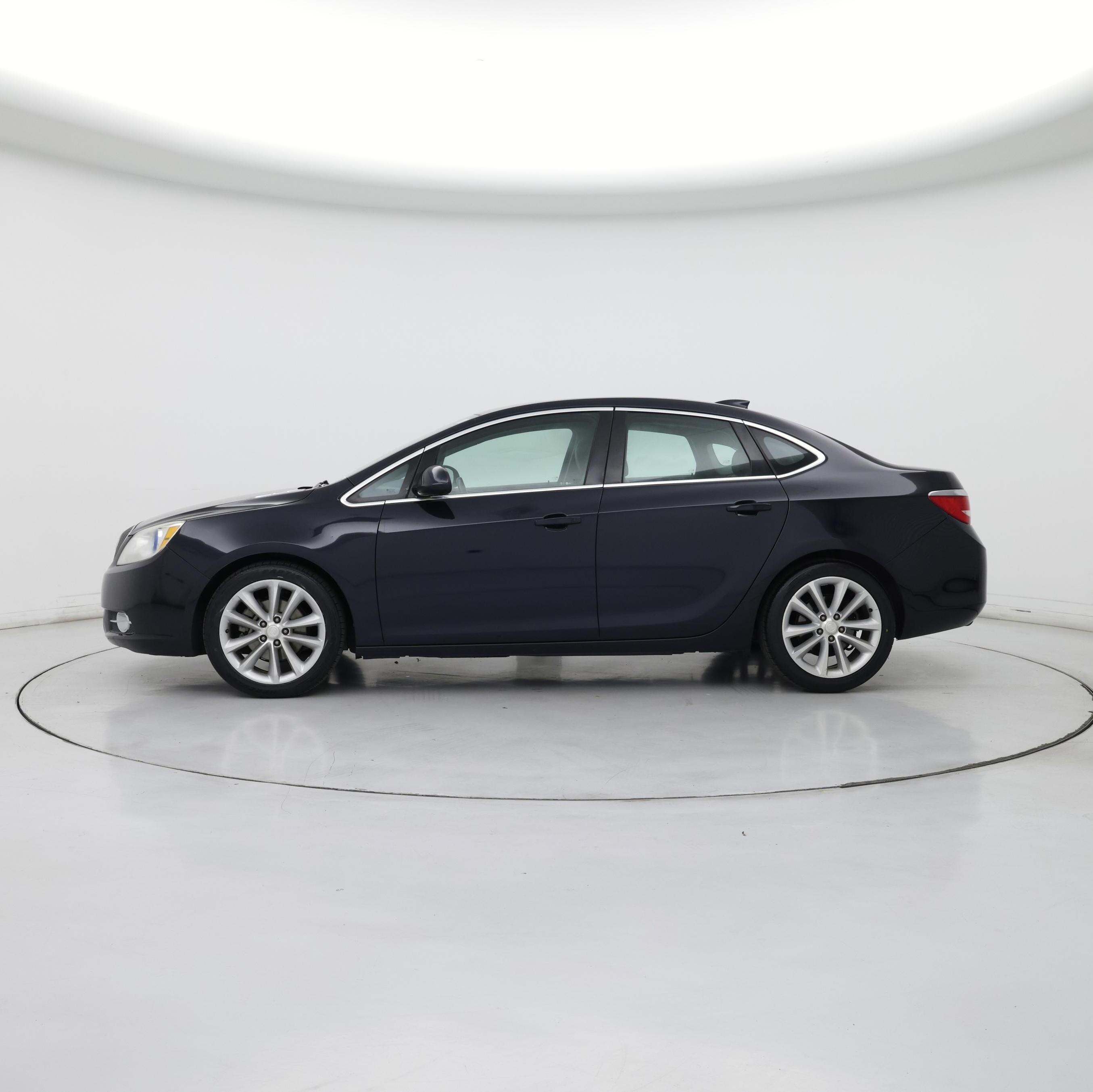 Thumbnail: 2016 Buick Verano - 3