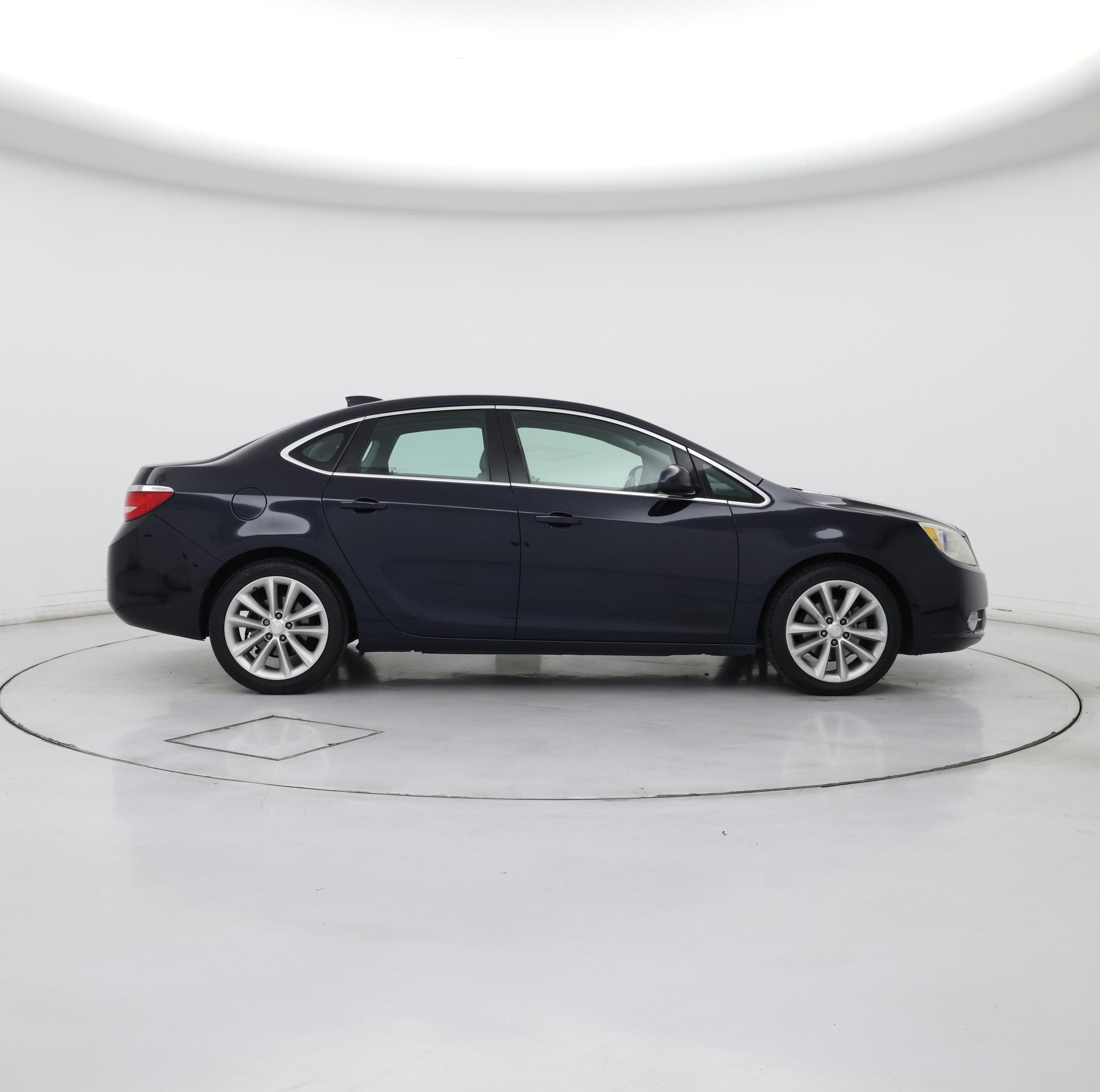Thumbnail: 2016 Buick Verano - 7