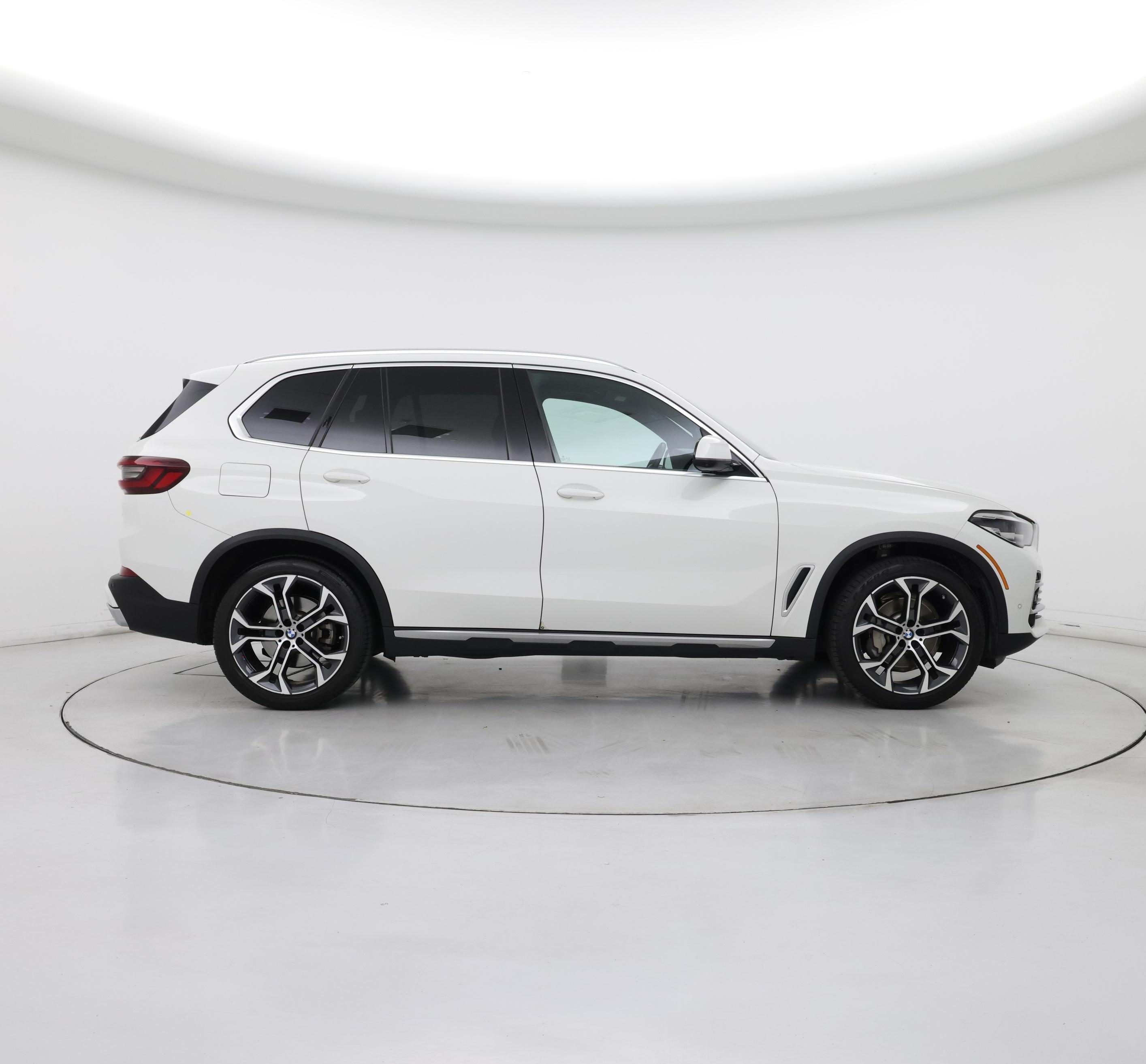 Thumbnail: 2022 BMW X5 - 7