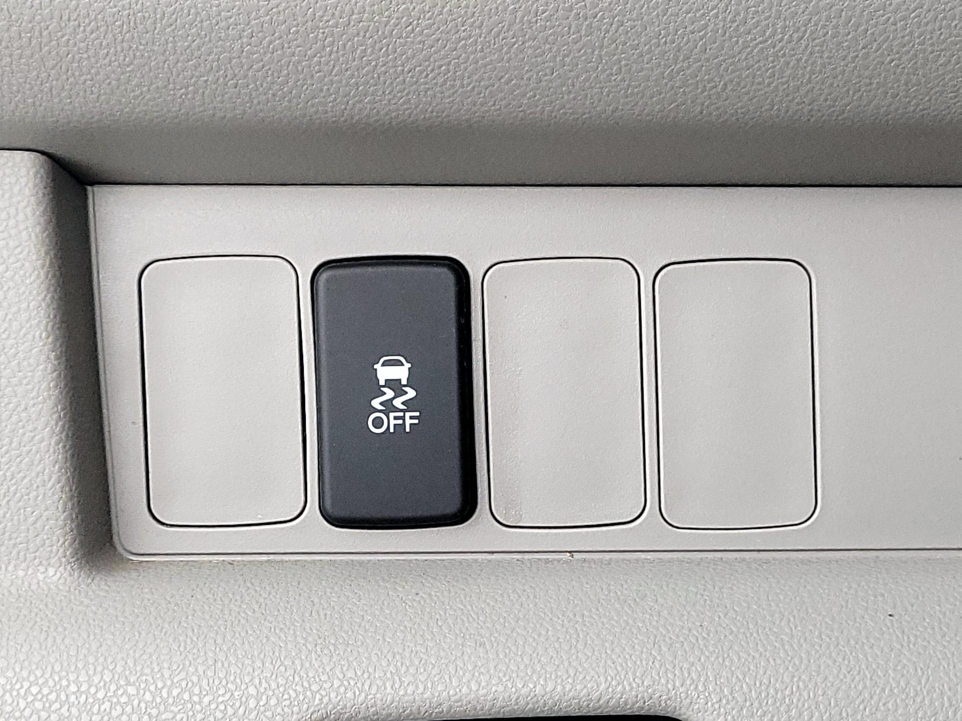 Thumbnail: 2014 Honda Pilot - 13
