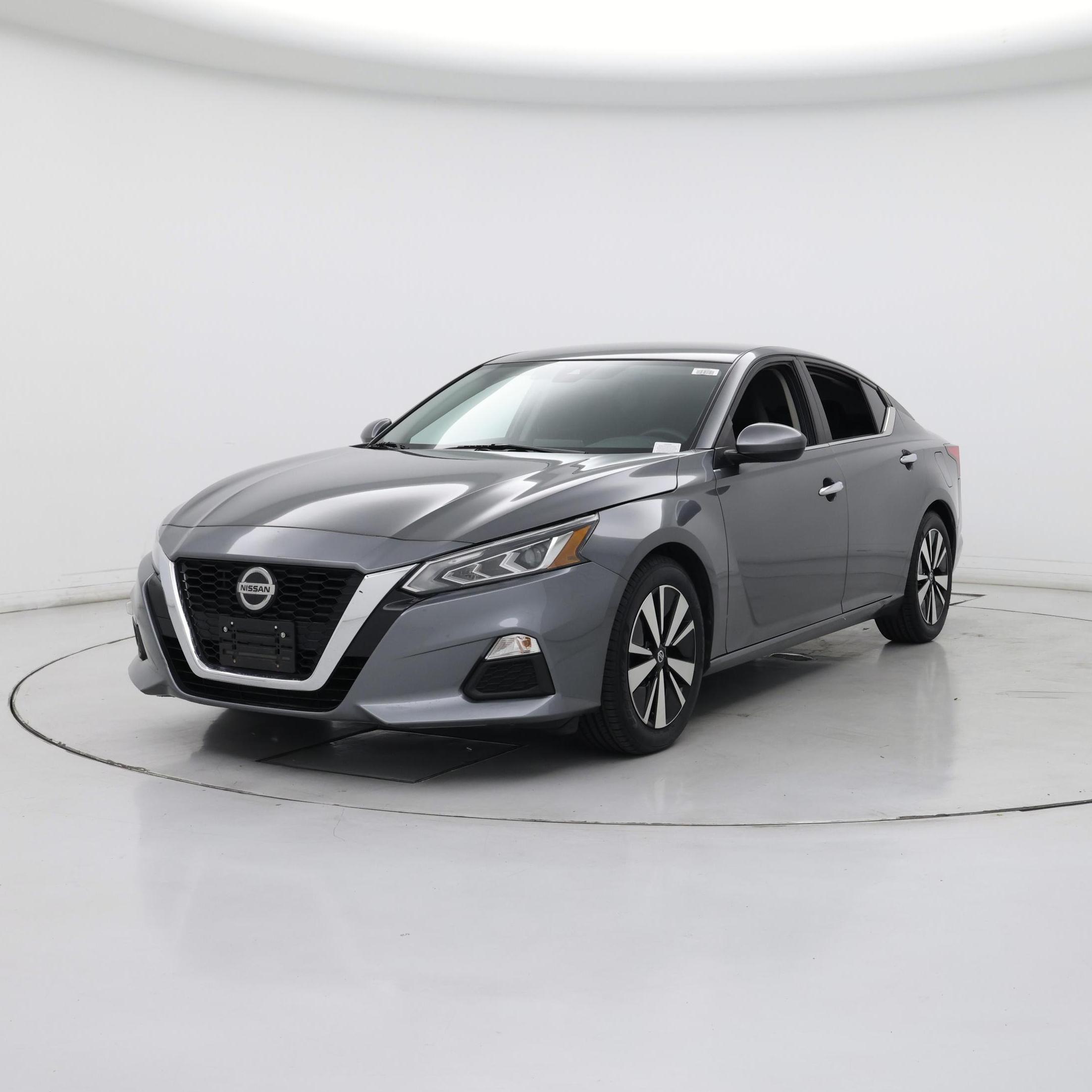 Thumbnail: 2022 Nissan Altima - 4