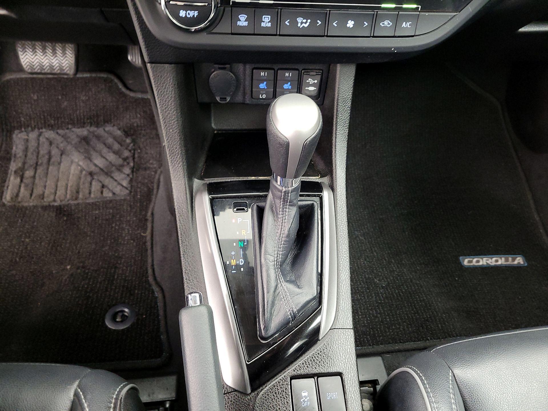 Thumbnail: 2014 Toyota Corolla - 17