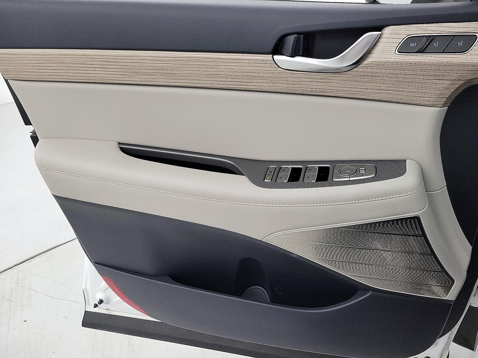 Thumbnail: 2021 Hyundai Palisade - 12