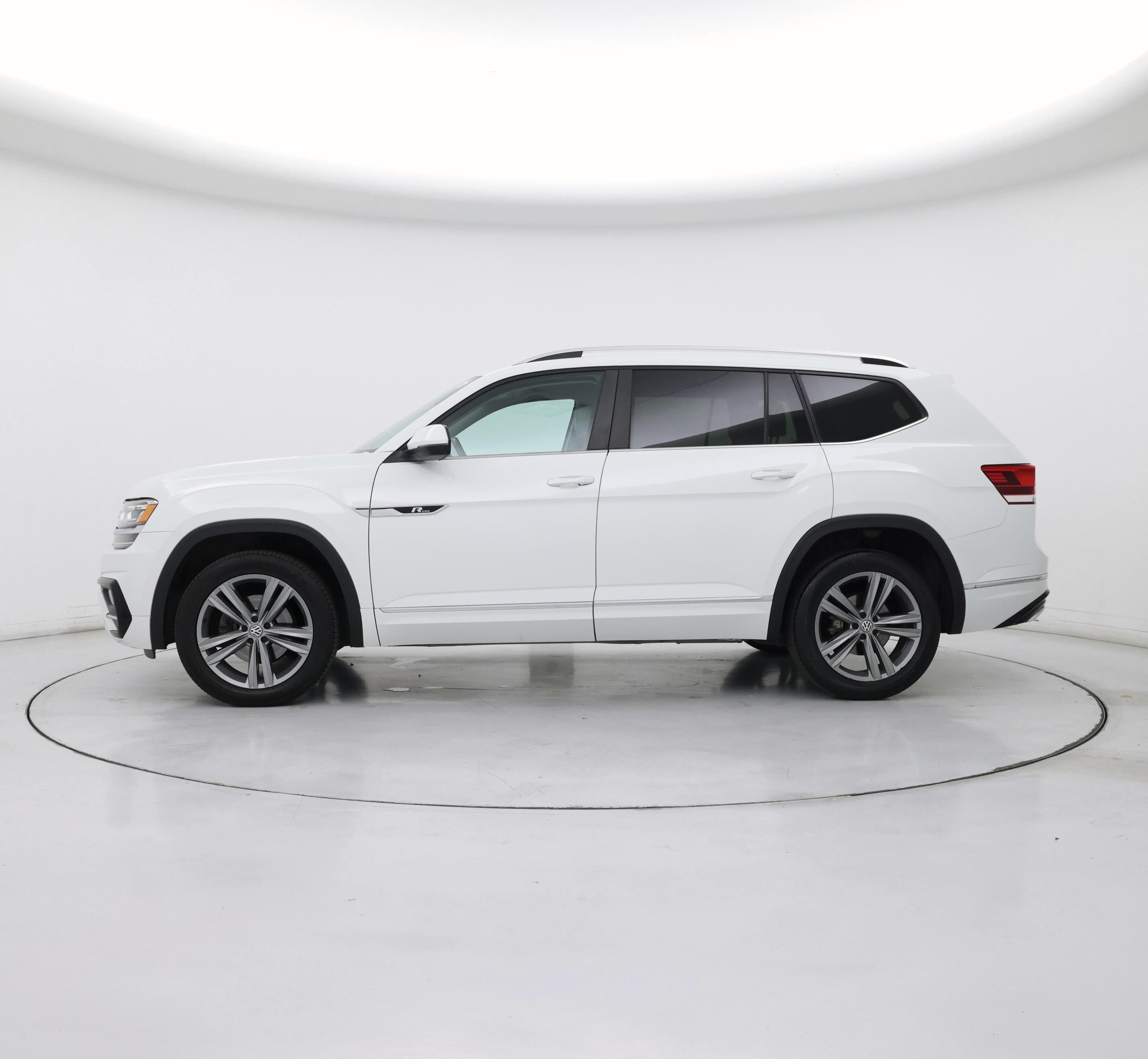 Thumbnail: 2018 Volkswagen Atlas - 3