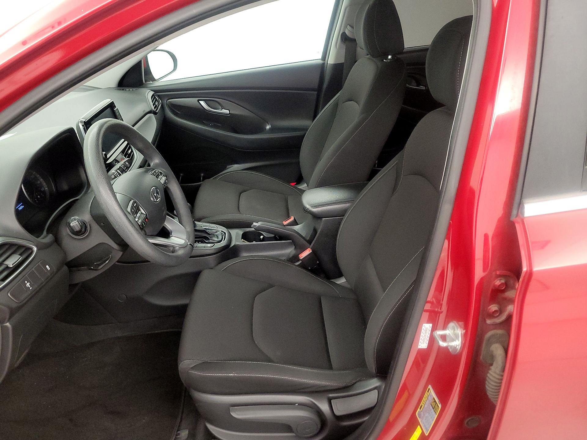 Thumbnail: 2019 Hyundai Elantra - 11