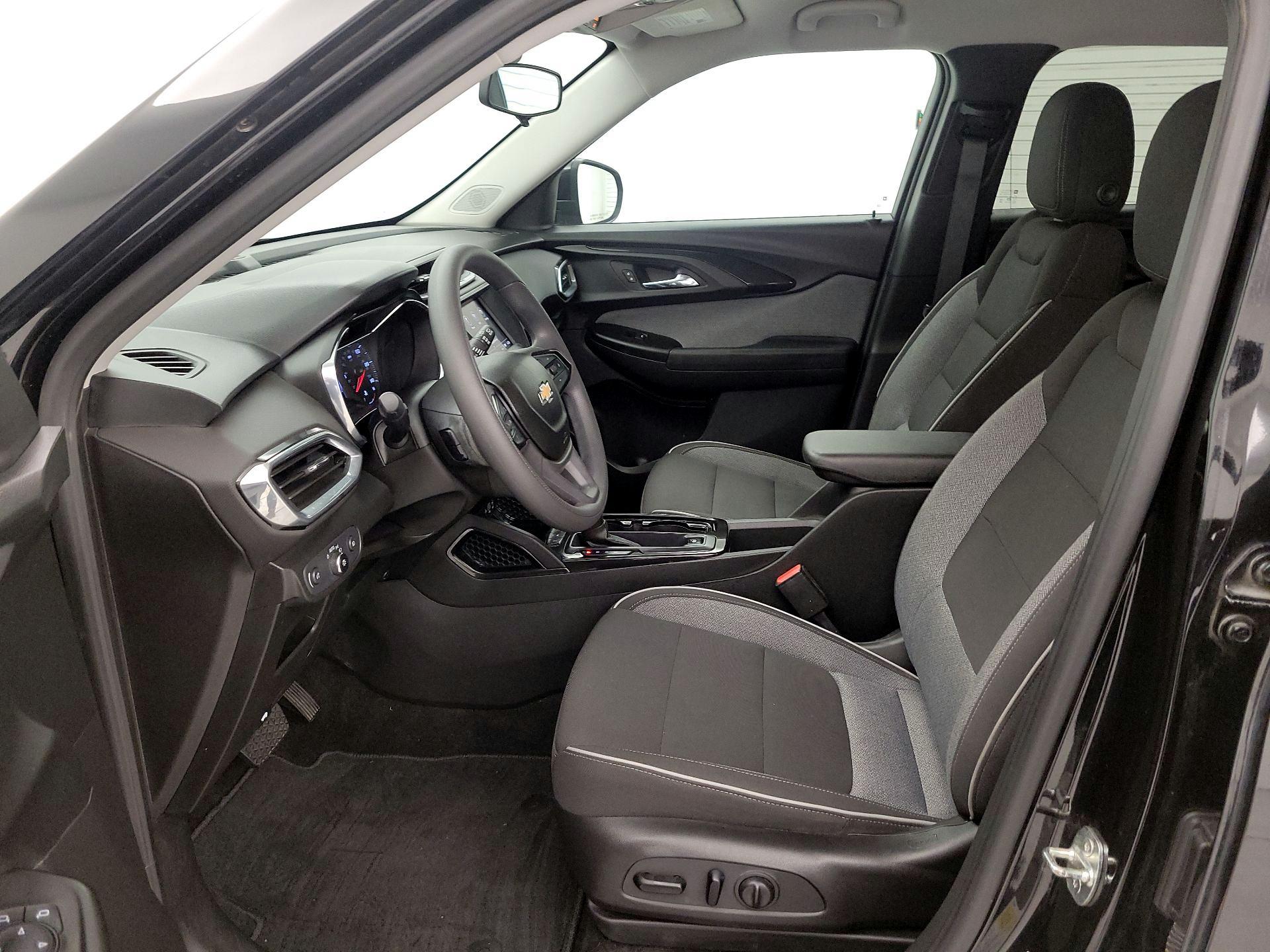Thumbnail: 2022 Chevrolet TrailBlazer - 11