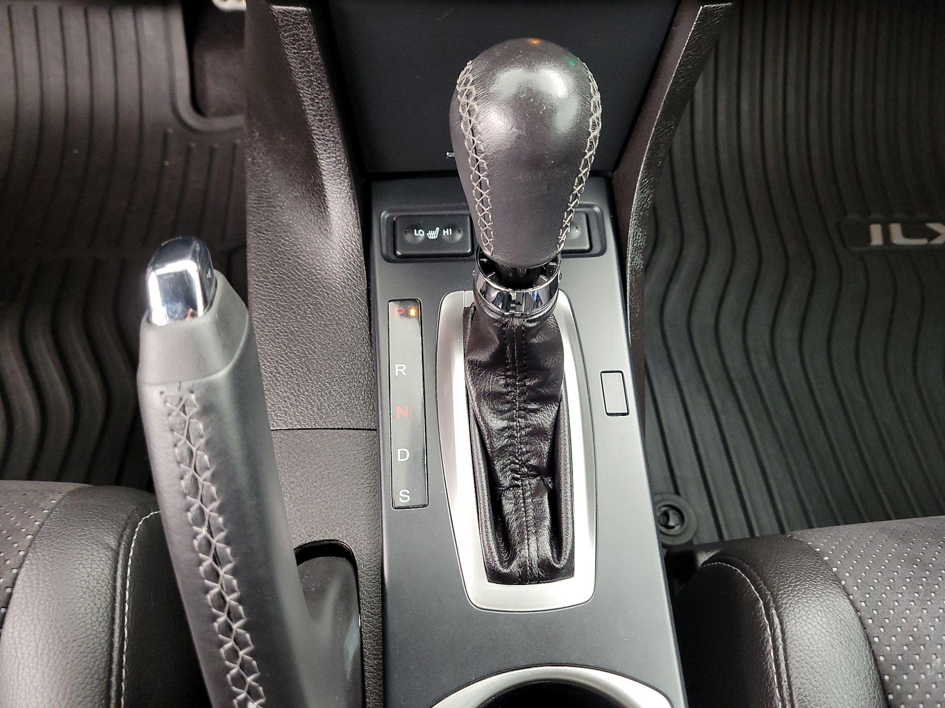 Thumbnail: 2016 Acura ILX - 16