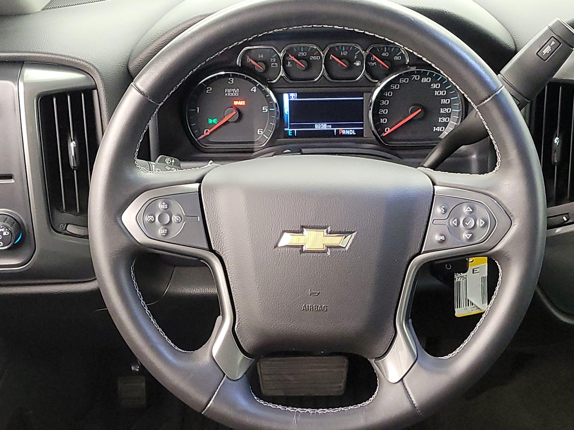Thumbnail: 2017 Chevrolet Silverado 1500 - 10