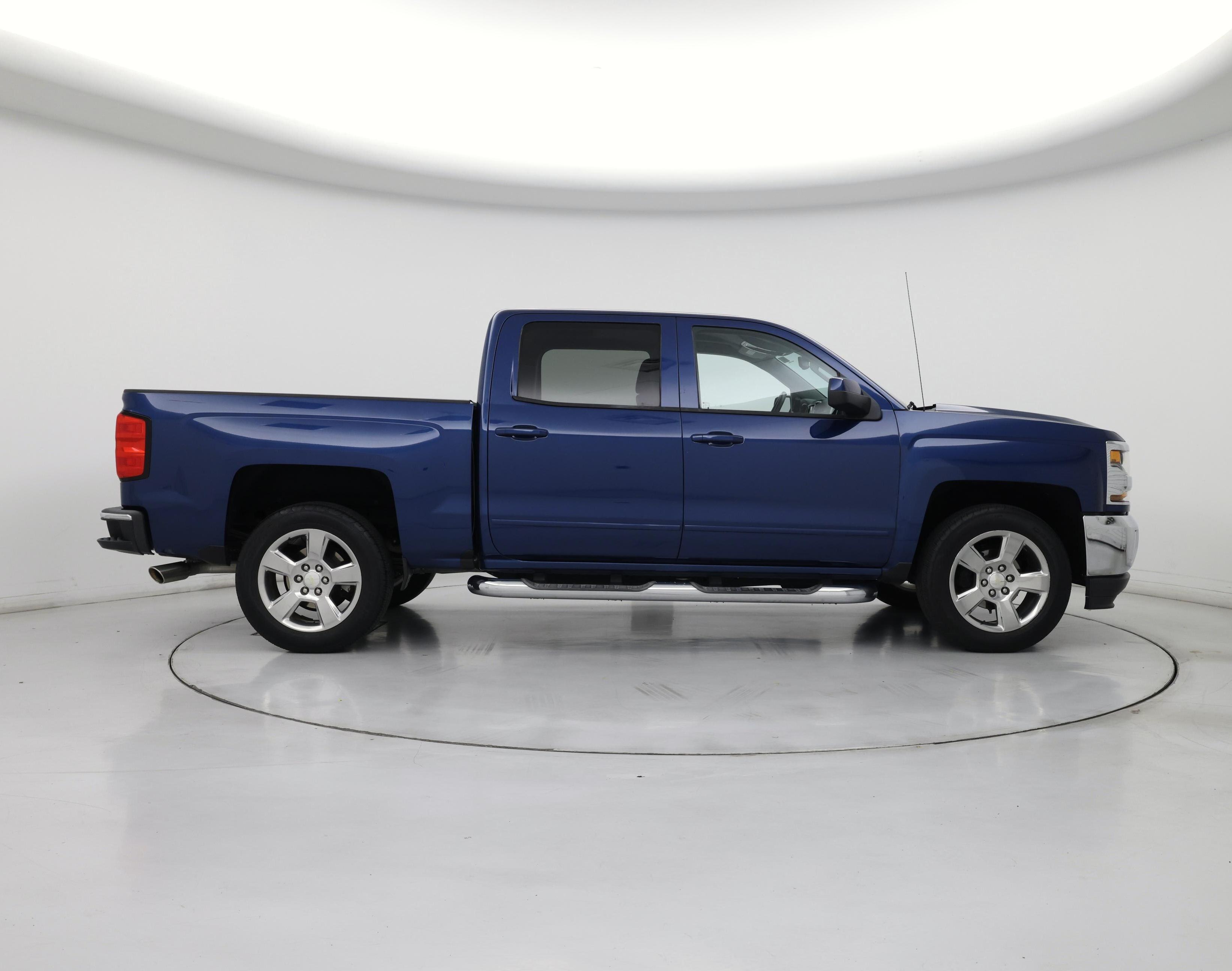 Thumbnail: 2017 Chevrolet Silverado 1500 - 7