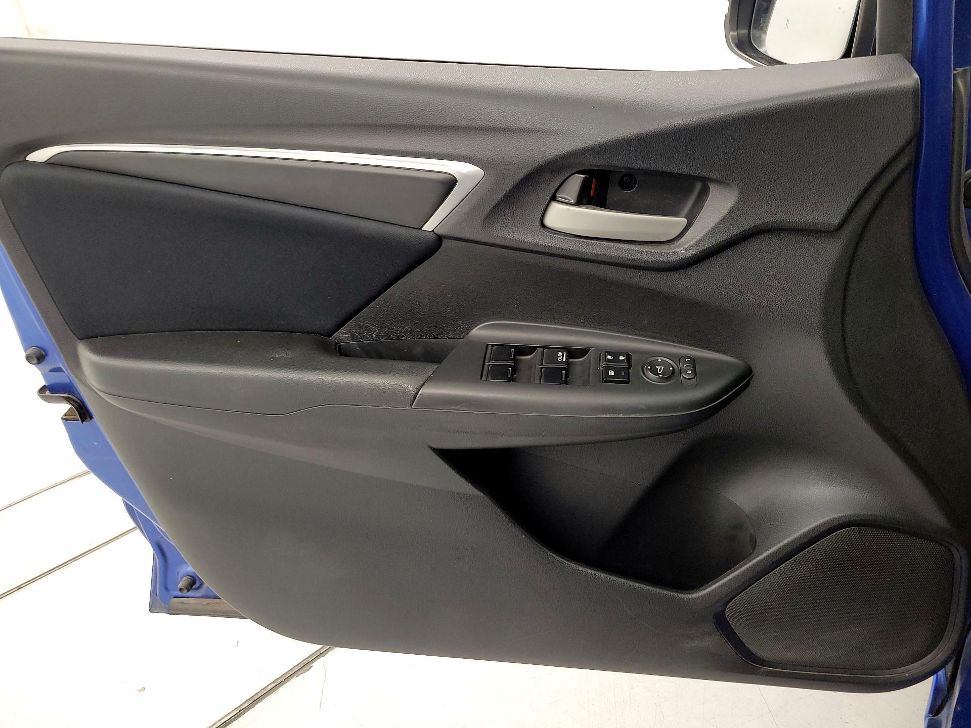 Thumbnail: 2016 Honda Fit - 12