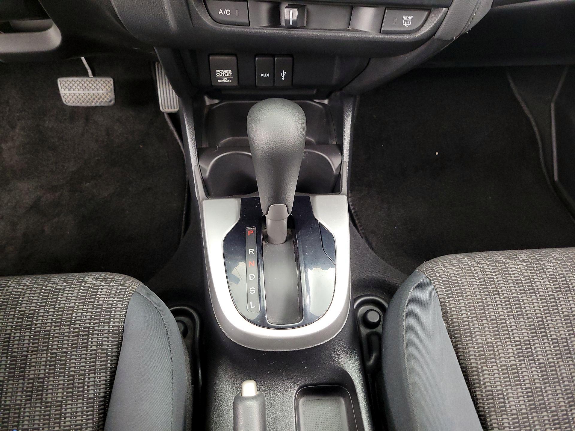 Thumbnail: 2016 Honda Fit - 17