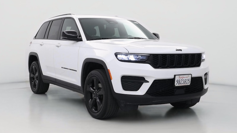 2022 Jeep Grand Cherokee Altitude Hero Image