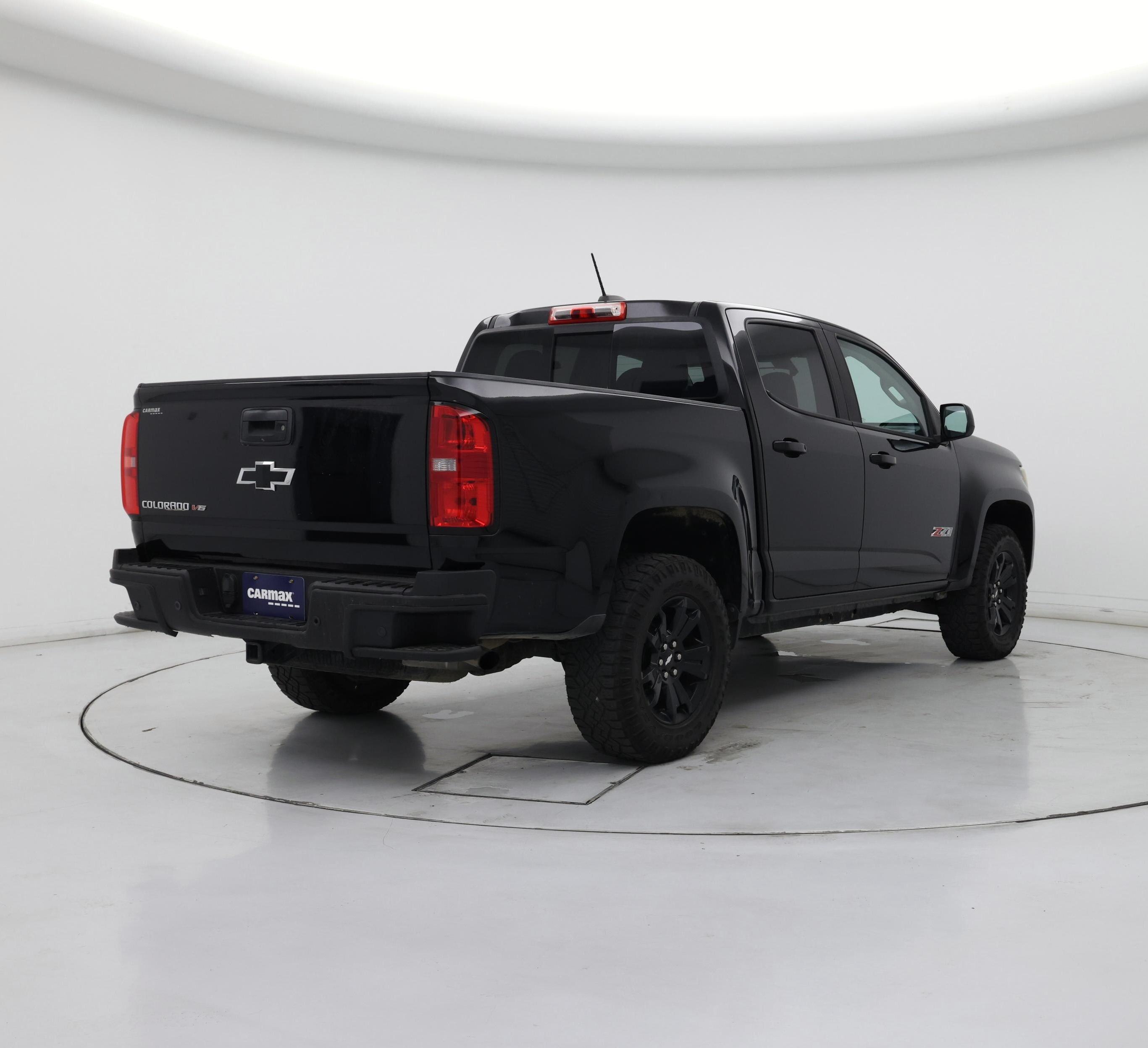 Thumbnail: 2019 Chevrolet Colorado - 8