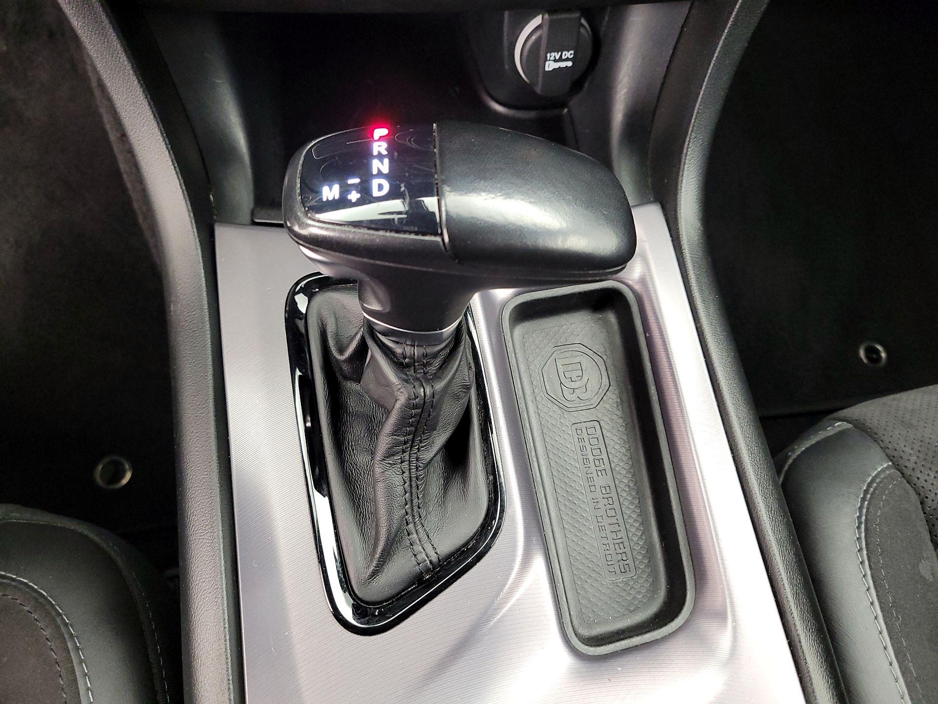 Thumbnail: 2020 Dodge Charger - 17