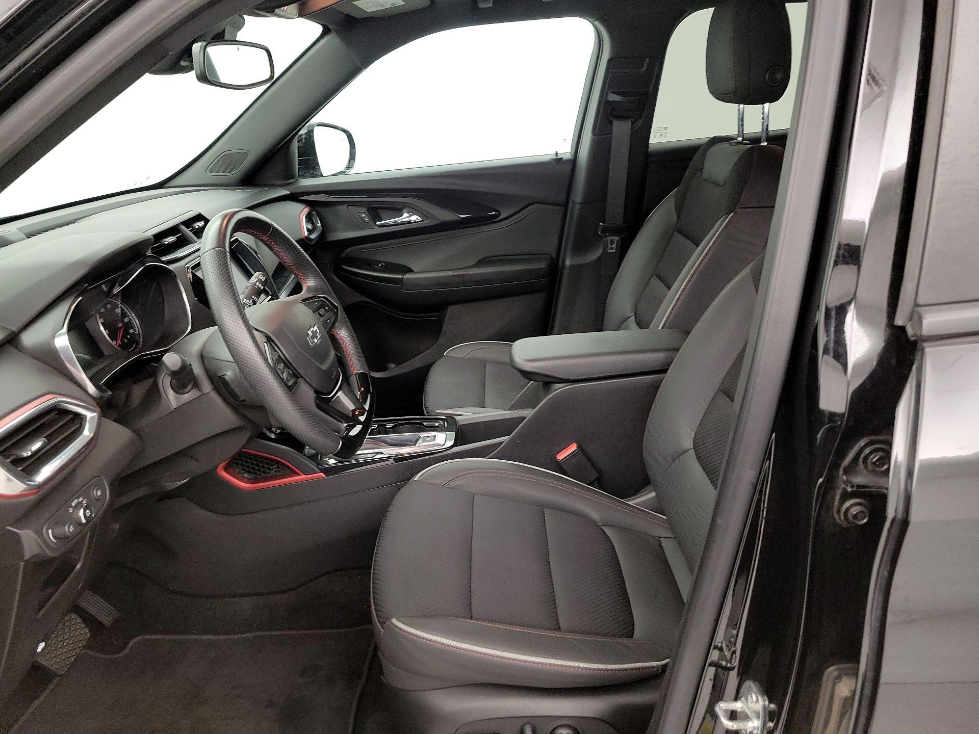 Thumbnail: 2023 Chevrolet TrailBlazer - 11