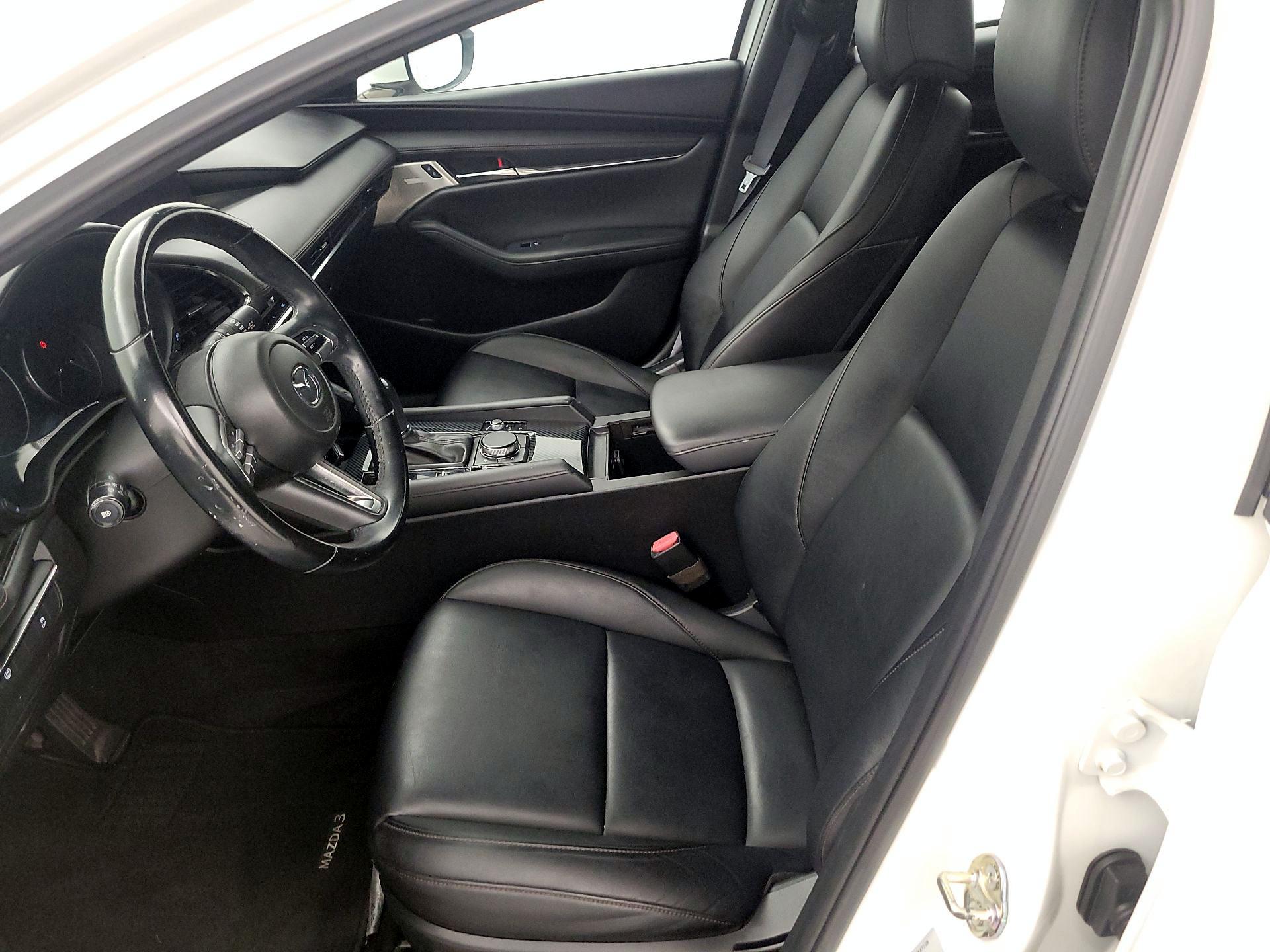 Thumbnail: 2019 Mazda Mazda3 - 11