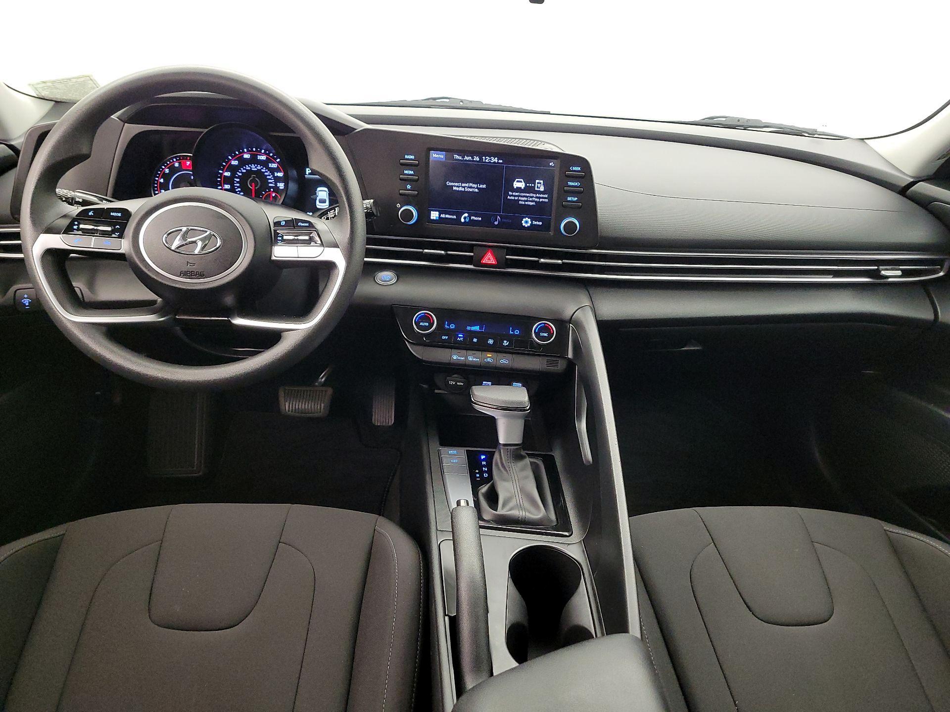 Thumbnail: 2023 Hyundai Elantra - 9