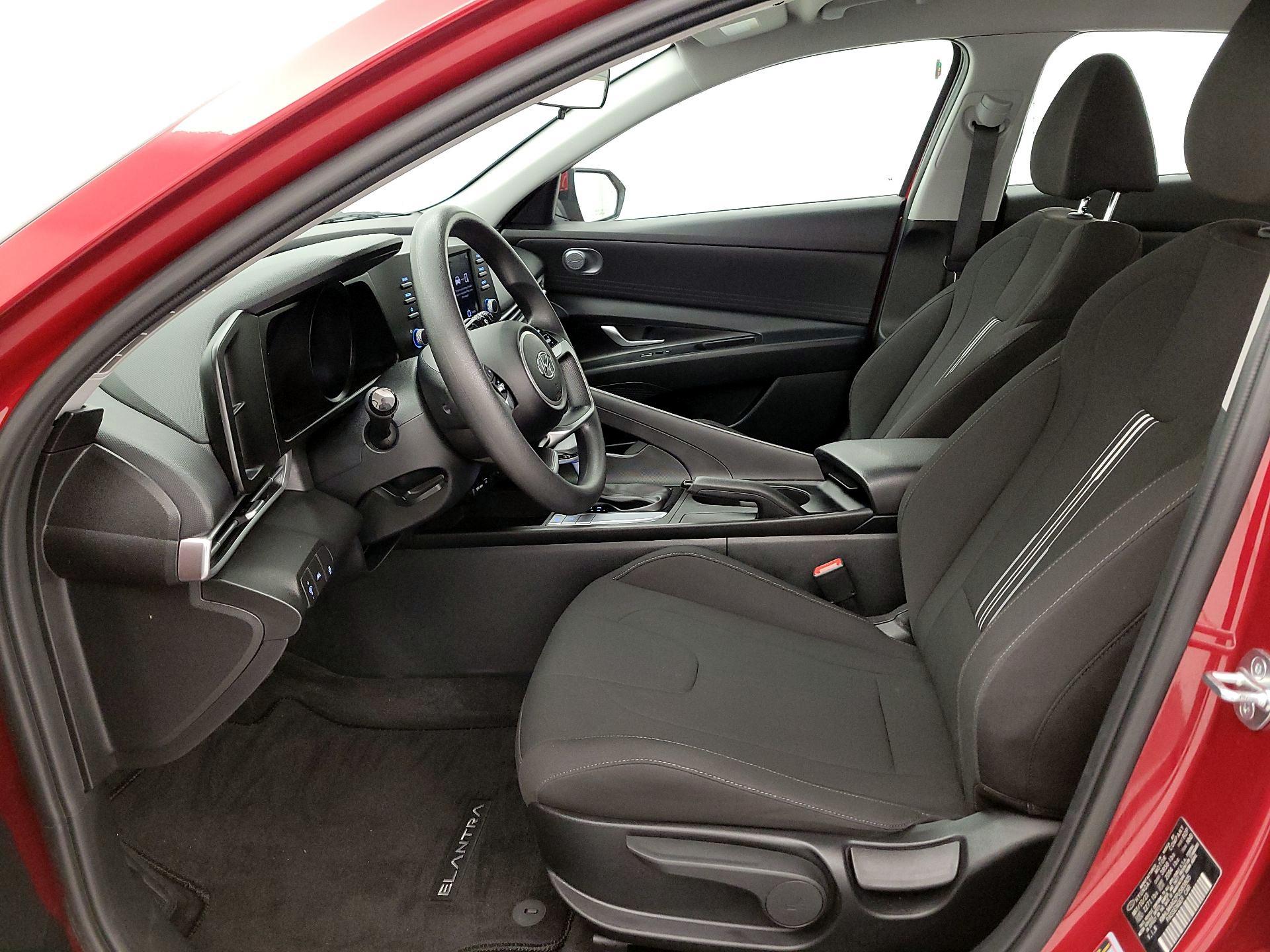 Thumbnail: 2023 Hyundai Elantra - 11