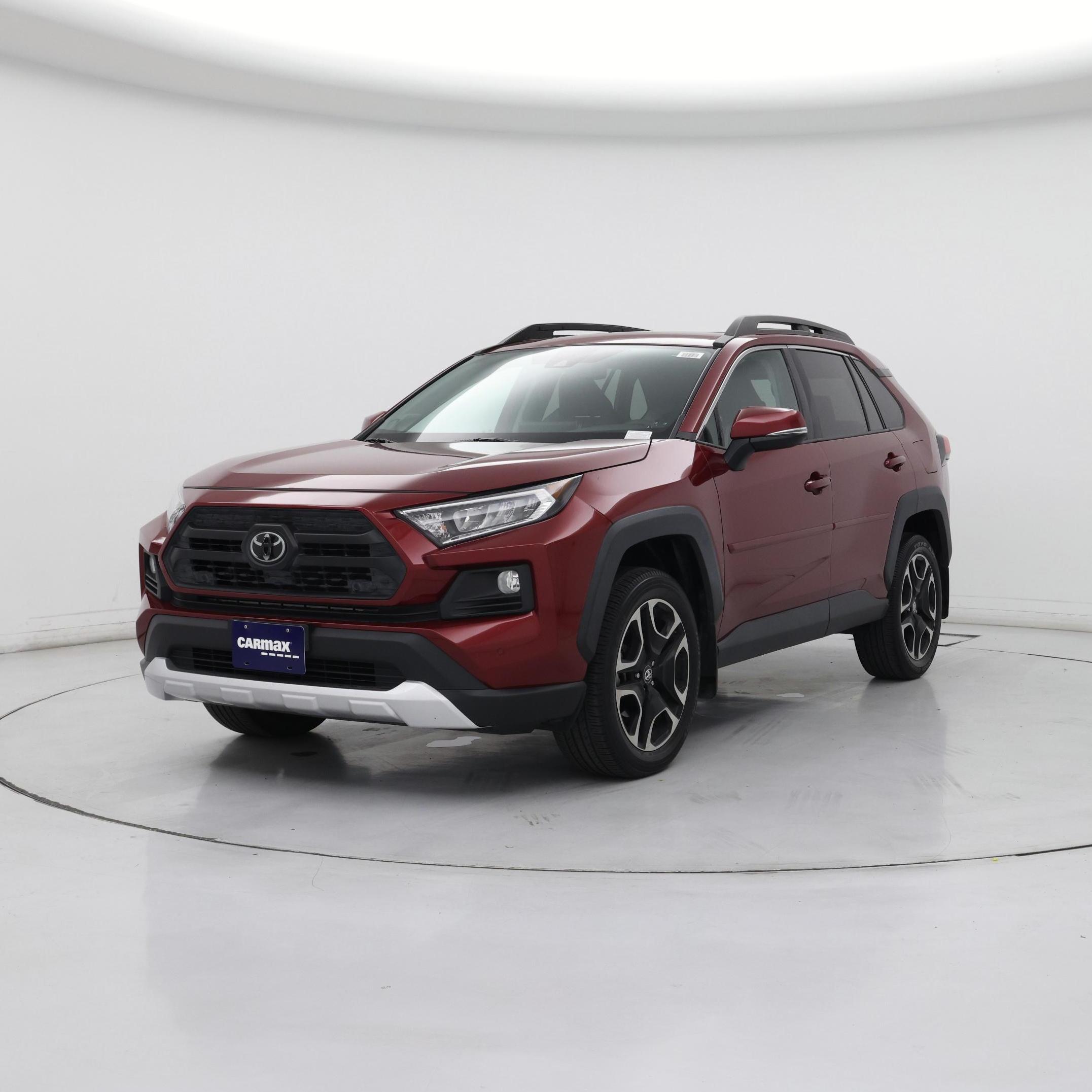 Thumbnail: 2019 Toyota RAV4 - 4