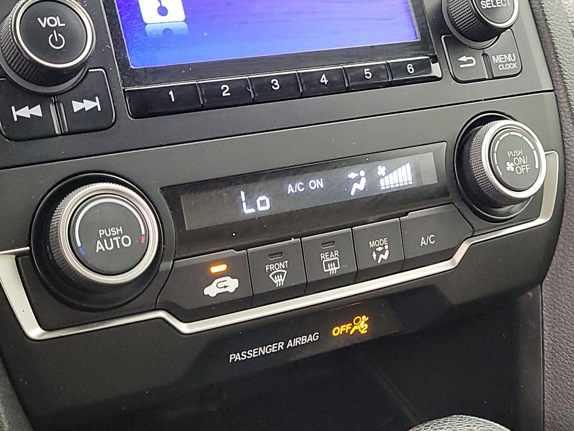 Thumbnail: 2019 Honda Civic - 16