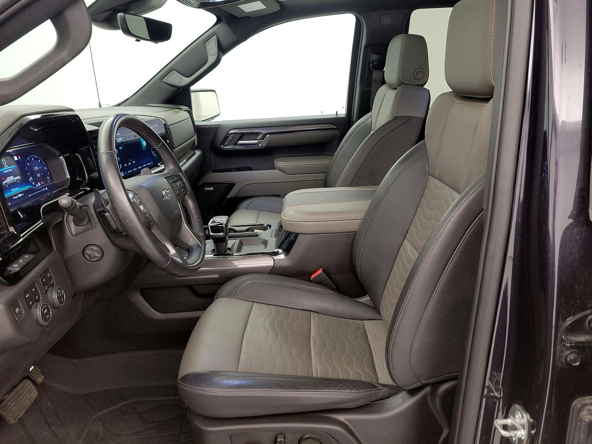 Thumbnail: 2023 Chevrolet Silverado 1500 - 11