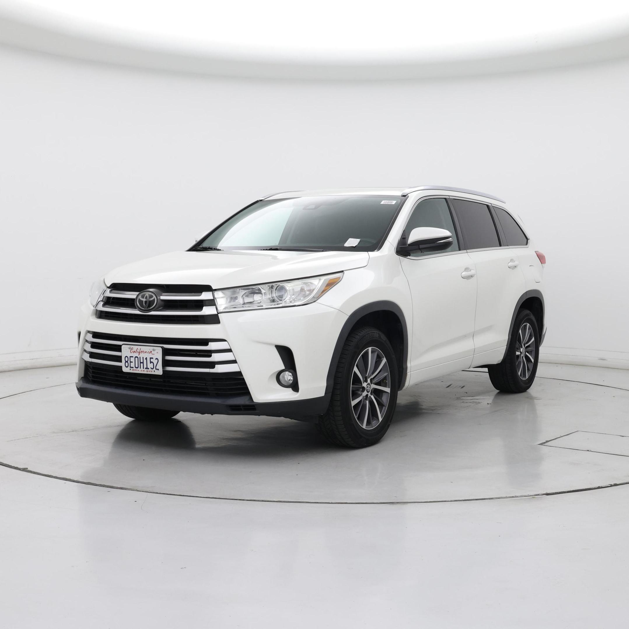 Thumbnail: 2018 Toyota Highlander - 4