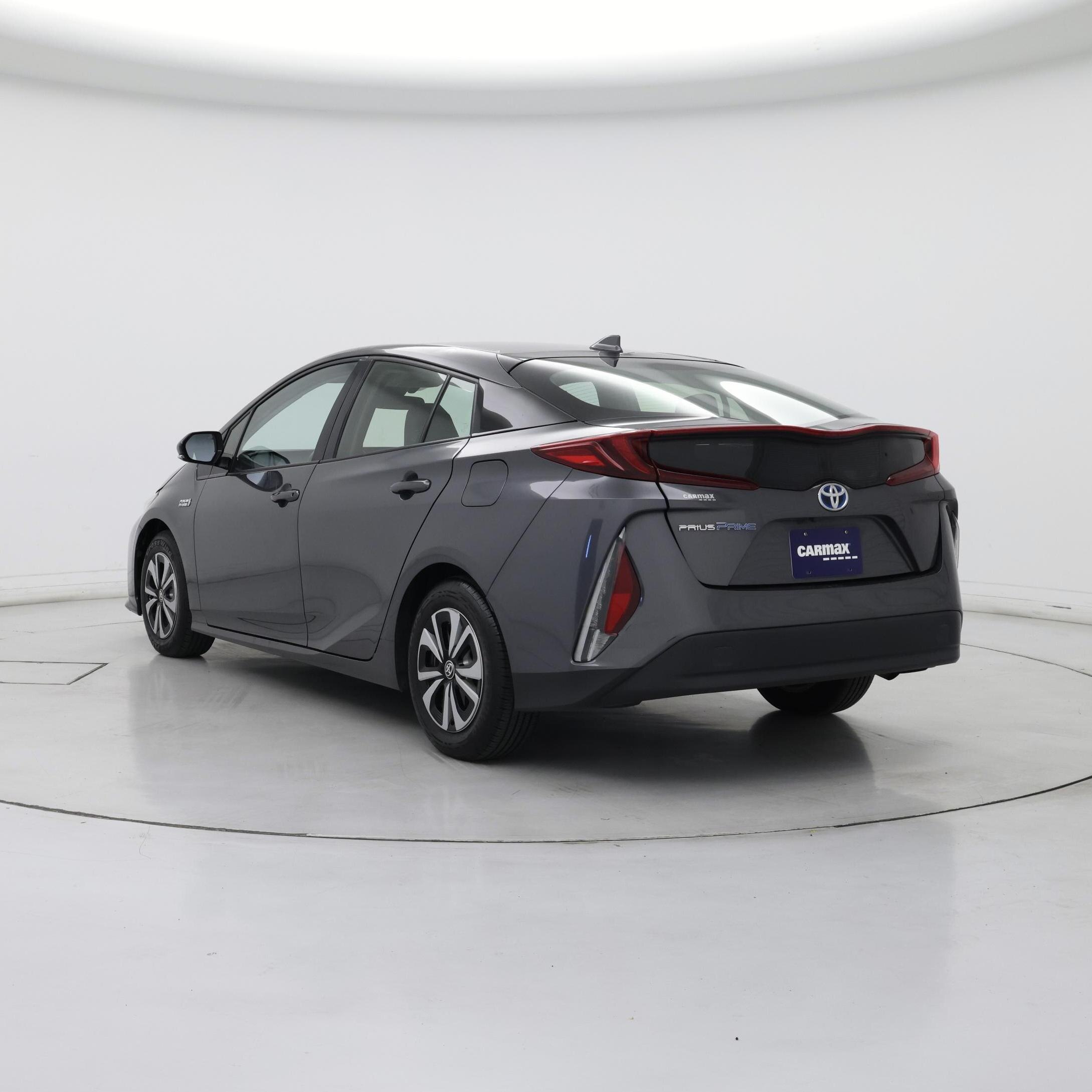 Thumbnail: 2017 Toyota Prius Prime - 2