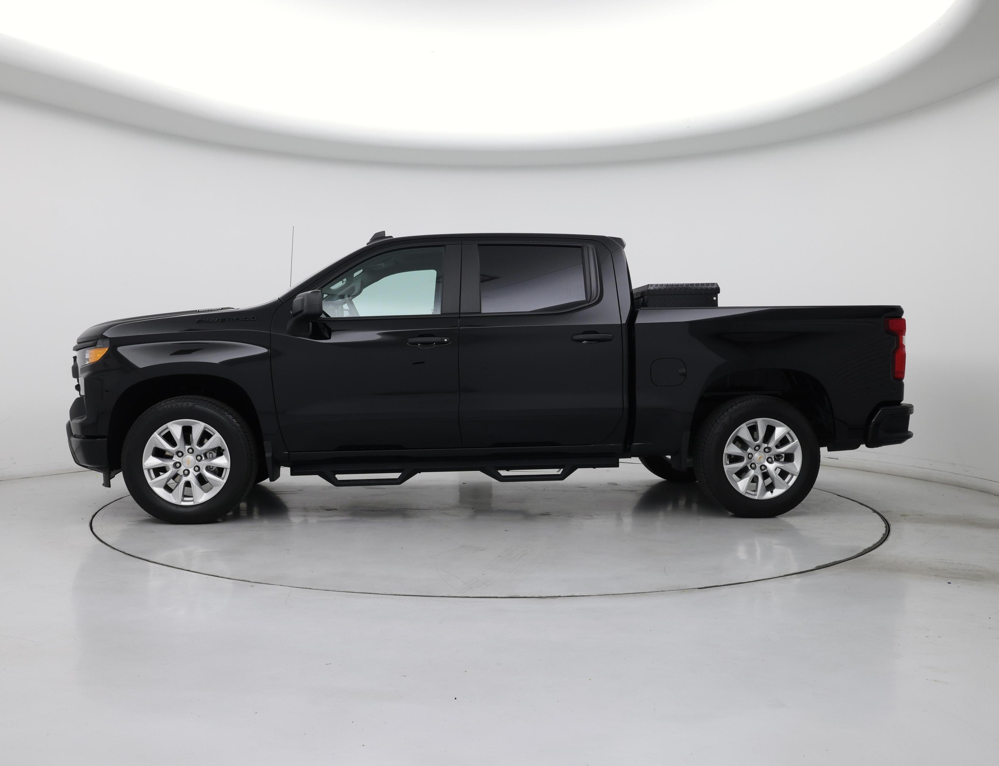 Thumbnail: 2025 Chevrolet Silverado 1500 - 3