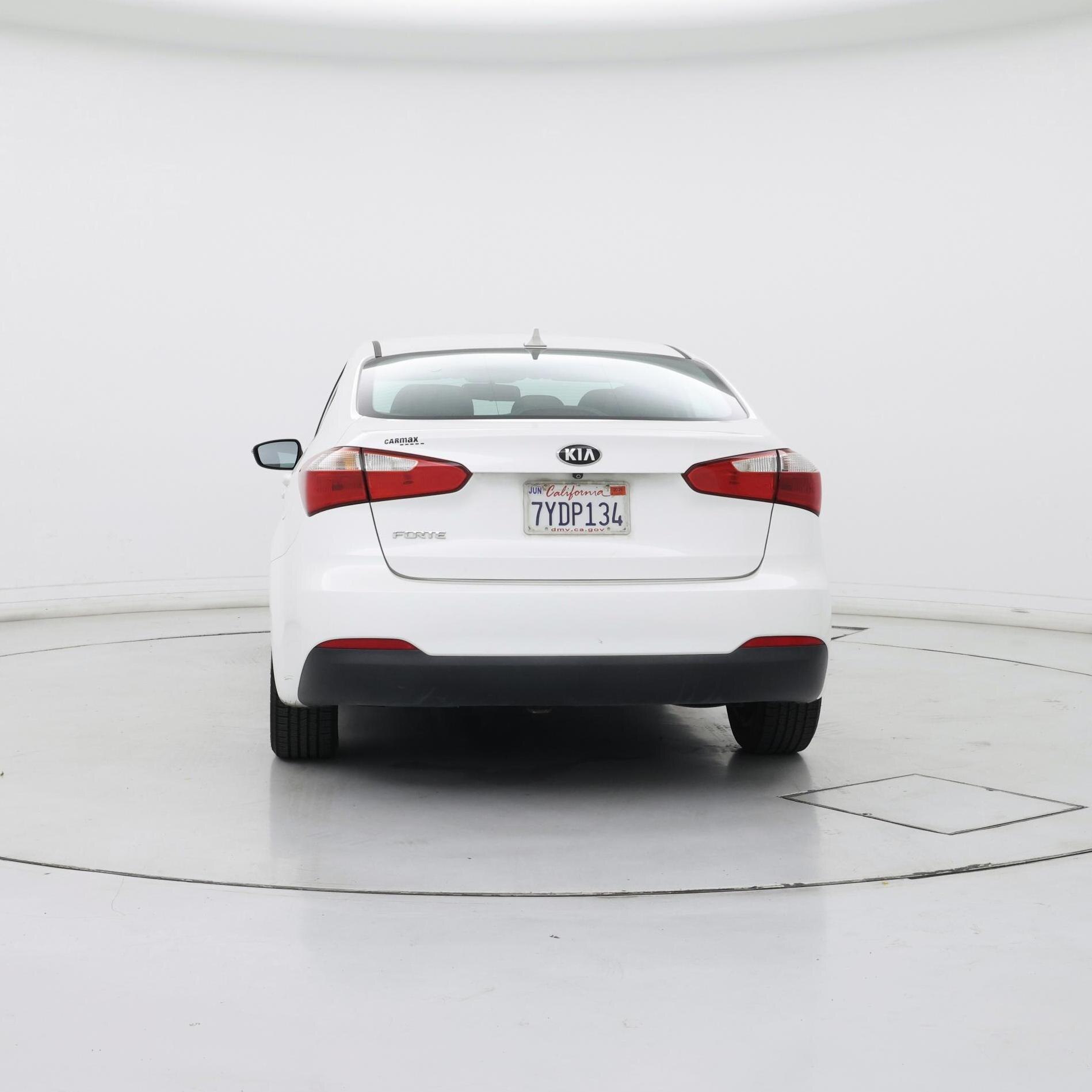Thumbnail: 2016 Kia Forte - 6