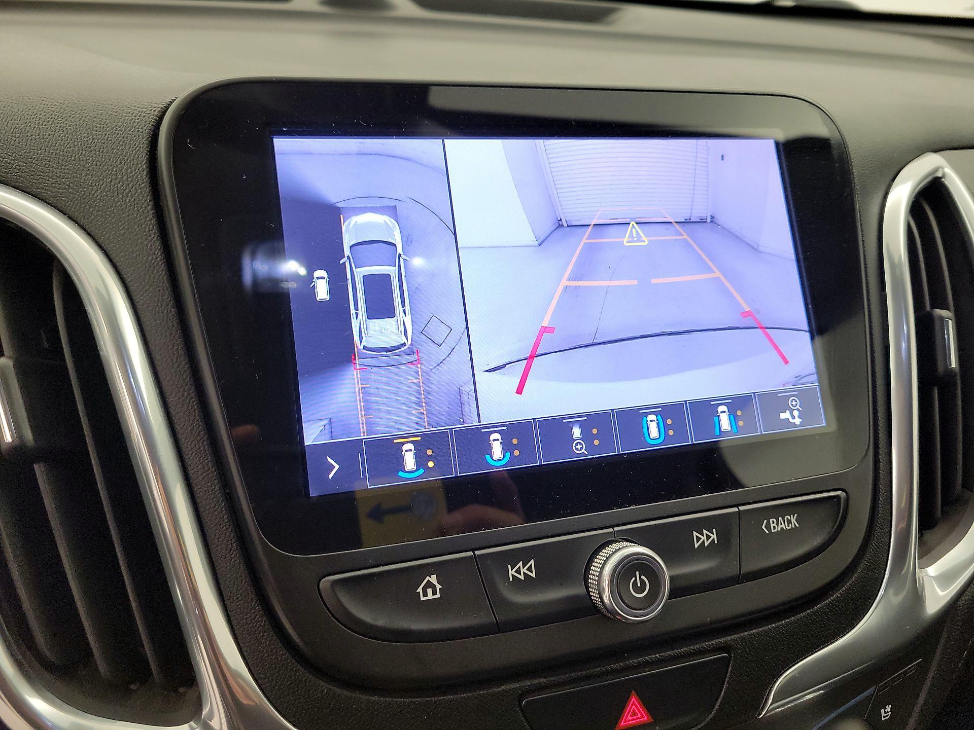 Thumbnail: 2020 Chevrolet Equinox - 14