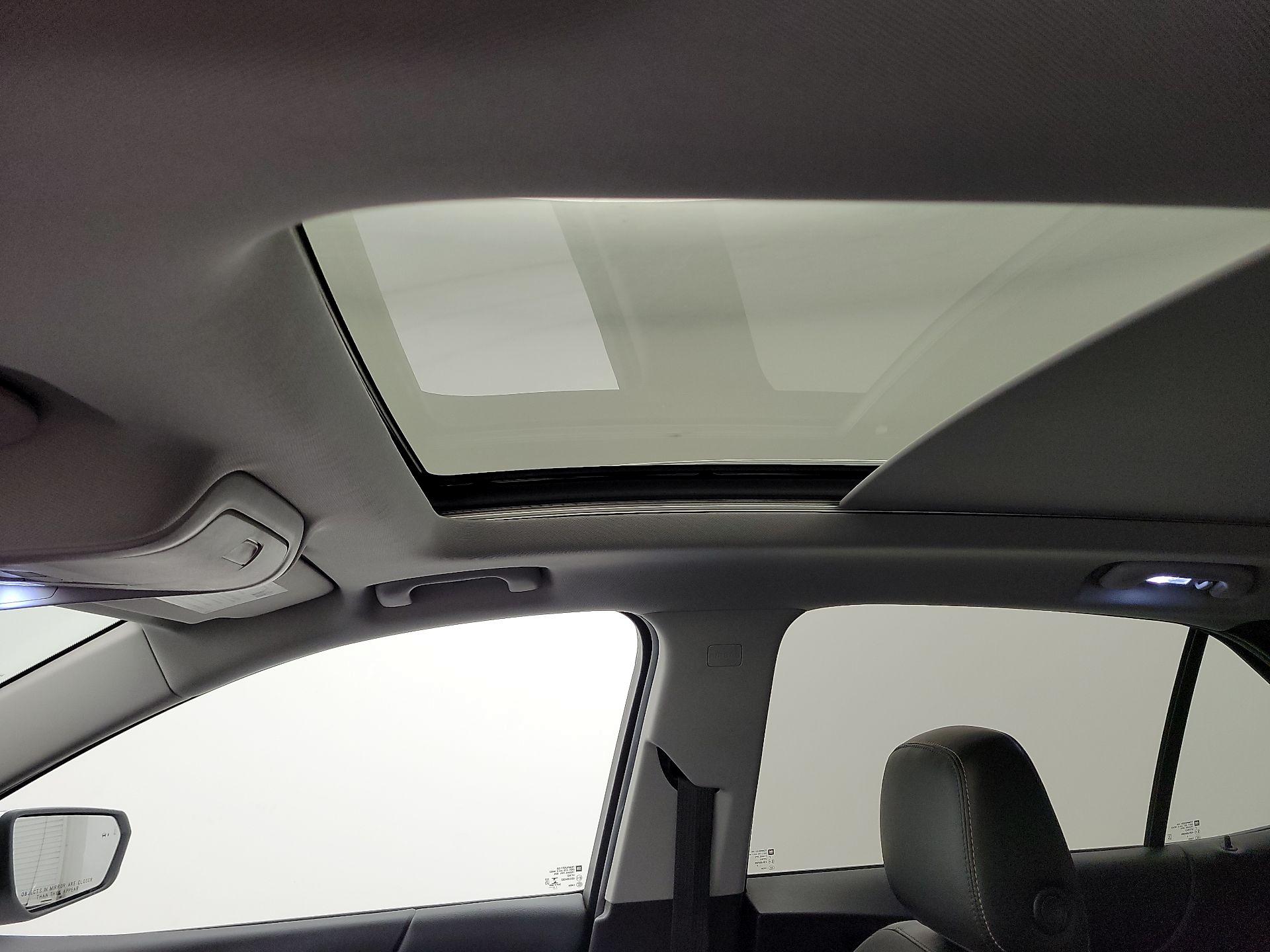 Thumbnail: 2020 Chevrolet Equinox - 19