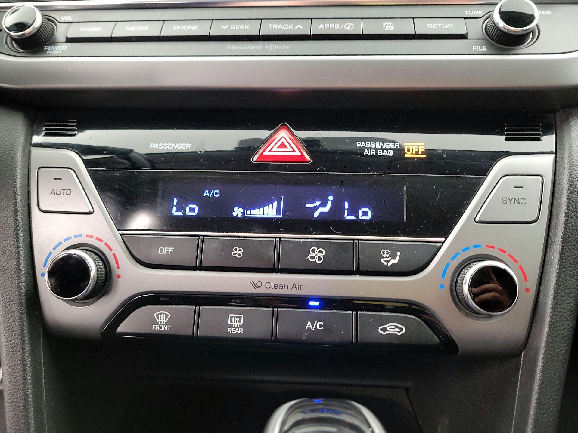 Thumbnail: 2017 Hyundai Elantra - 16