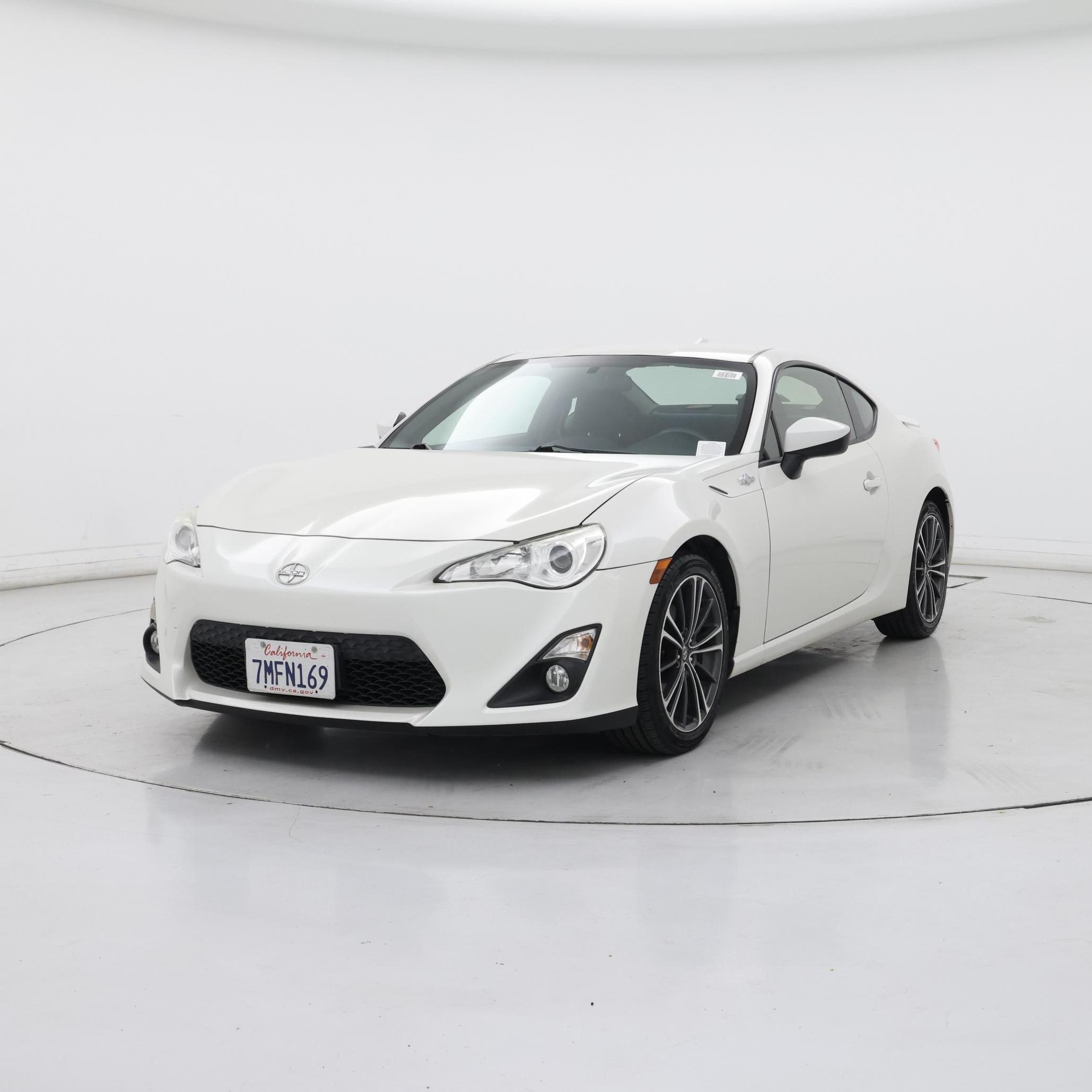 Thumbnail: 2016 Scion FR-S - 4