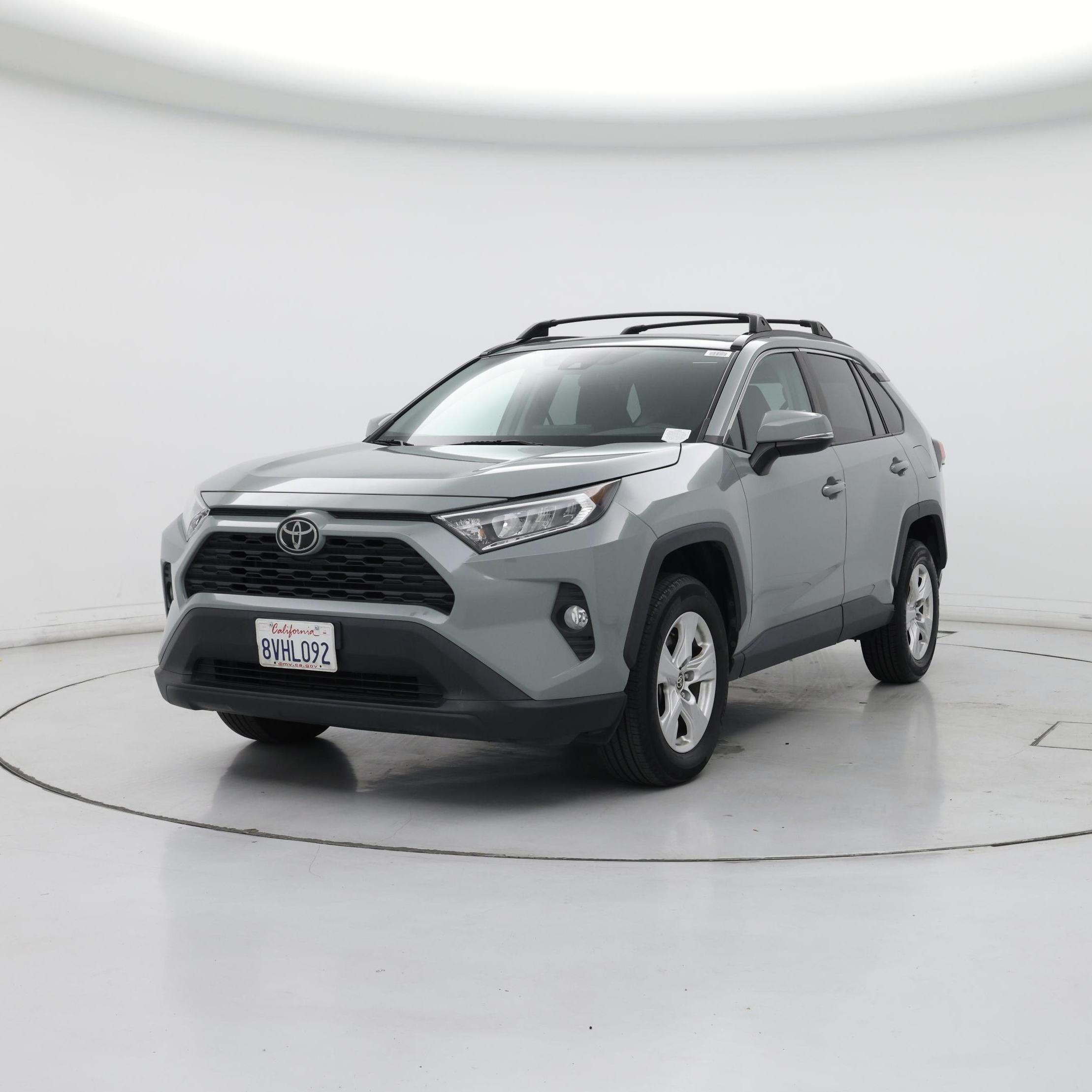 Thumbnail: 2021 Toyota RAV4 - 4